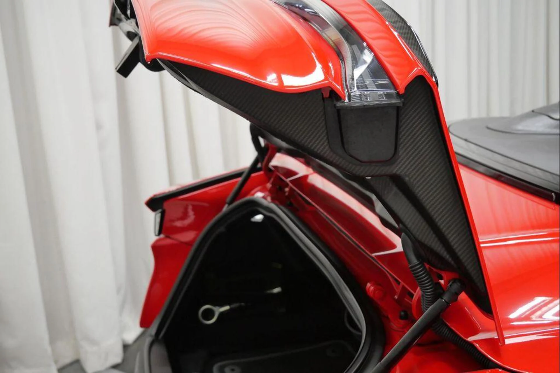 mph051_230924778_DZ_5riy_Wkm_Wa_Nwqv50b_Ij_Ydv25i_Q_d9b1acd8d8