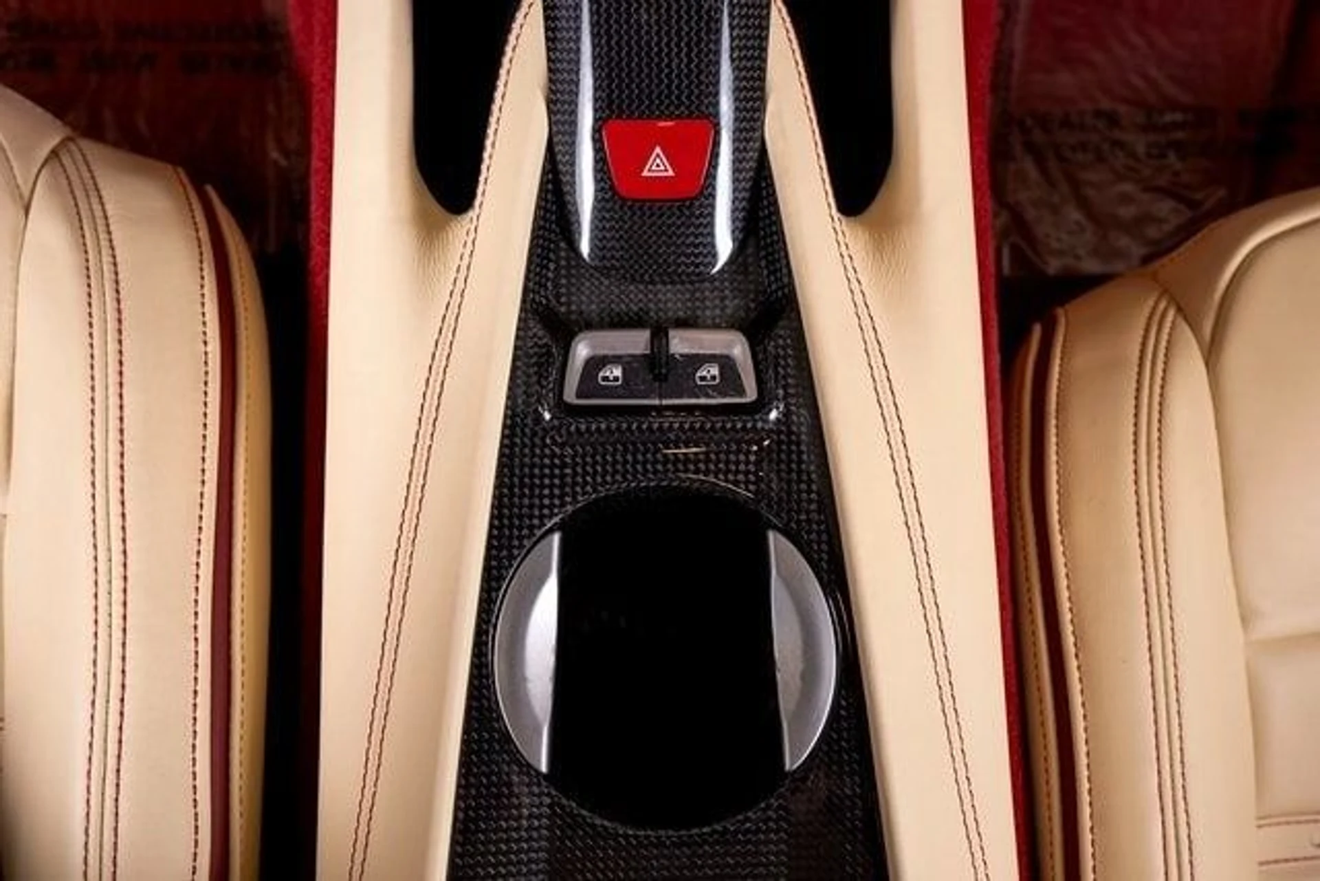 mph051_2332187703_bd0e3c0102c63929848f6a5e79140c28x_eafadc767f