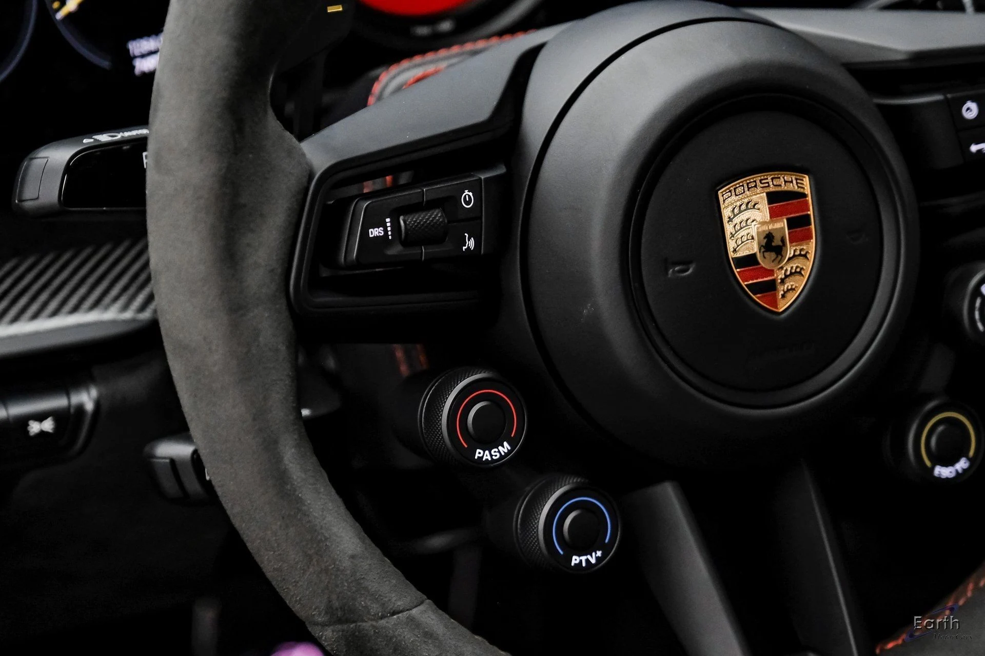 mph051_2354440785_ca50c42f15b1f046c843b7dd4ffde9bex_43821ac787