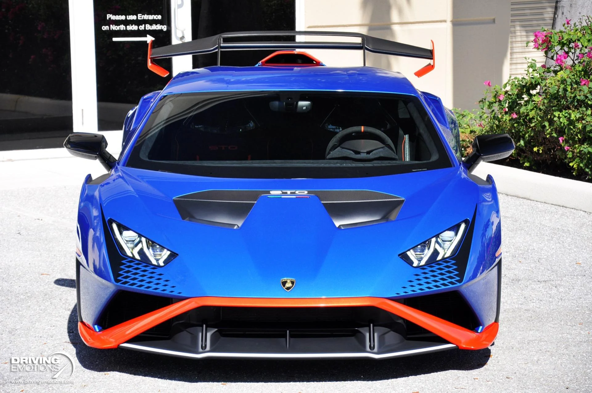 mph051_2367696322_743_p52_l_54a8faf6ca