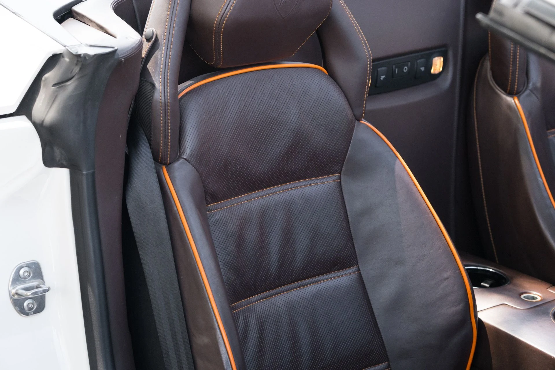 mph051_2371236952_Used_2013_Lamborghini_Gallardo_LP_550_2_Spyder_1781152977_7f5dd13a19
