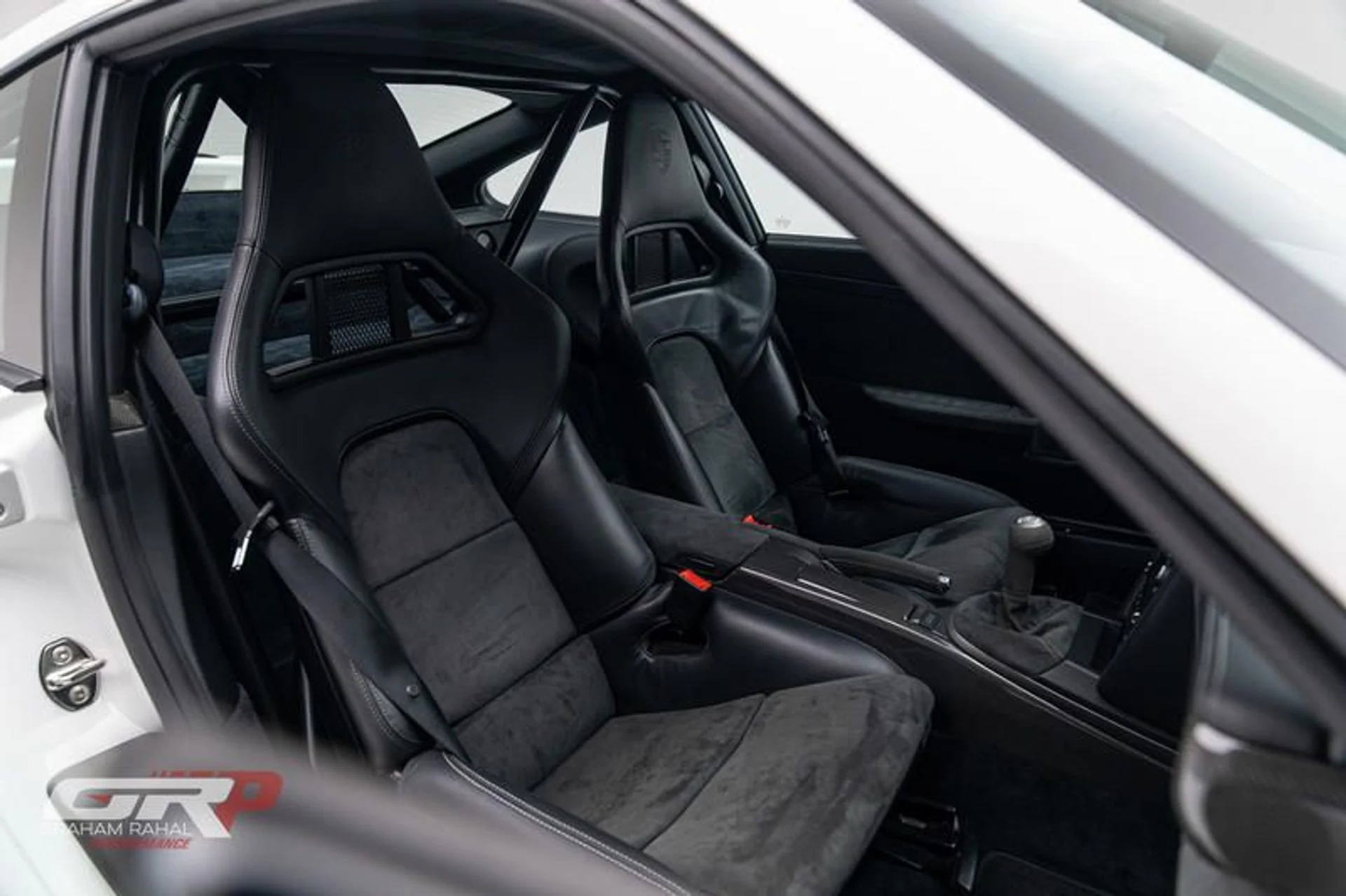 mph051_2375264941_1_E238981_2421_4137_BBC_1_DA_99_A10_C6_A79_619d155d3a