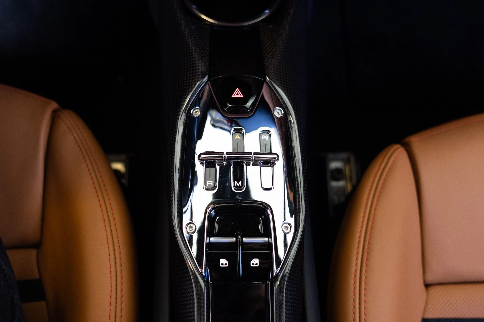 mph051_2375794703_Used_2024_Ferrari_296_GTB_1777594121_5ac0113d66