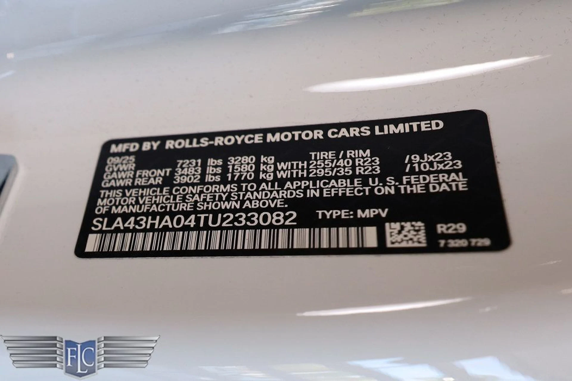 mph051_237967979_used_2026_rolls_royce_cullinan_blackbadgesportutility_9689_23031080_52_1024_23163868ce