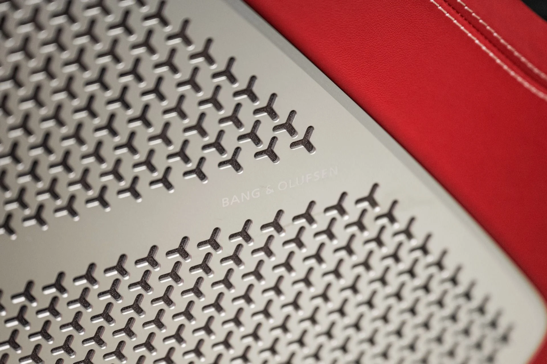 mph051_2396189032_Used_2024_Lamborghini_Urus_S_1773253440_747a69ea49