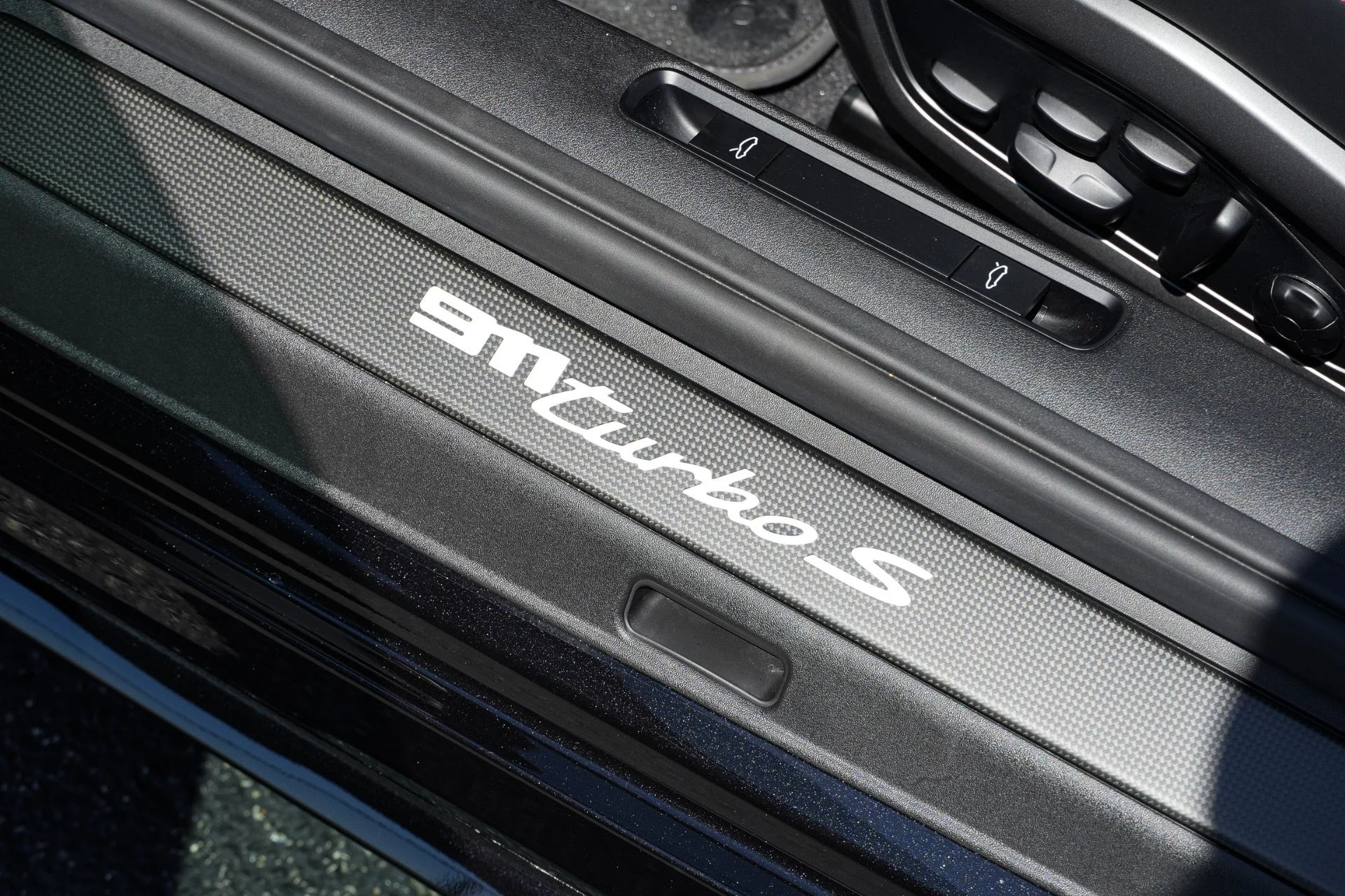 mph051_2406468482_Used_2021_Porsche_911_Turbo_S_1778707837_184bb5ede6