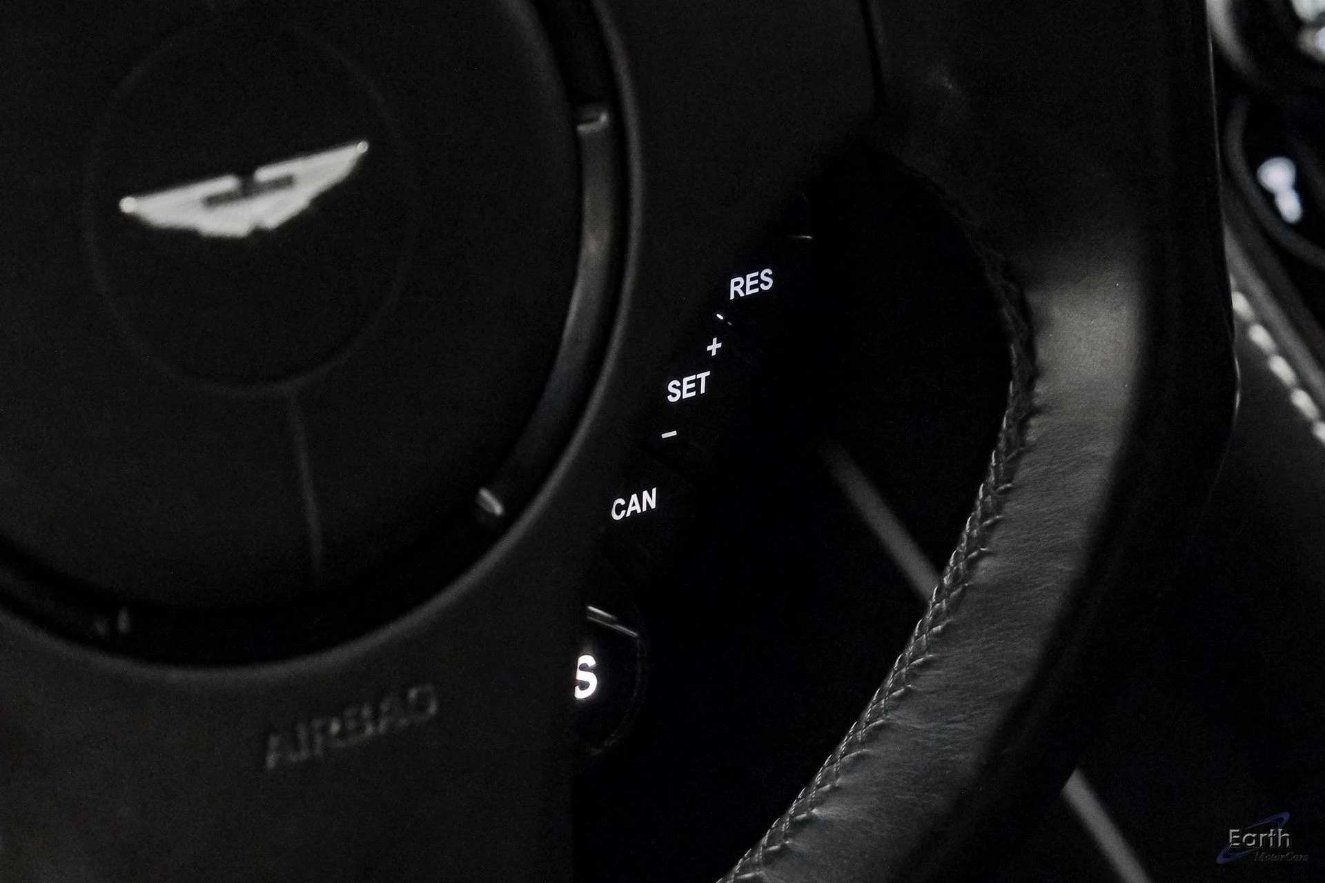 mph051_2414807411_7cc1f20d3fbb2b73eb7ac64da6a32354x_b187daf8ce