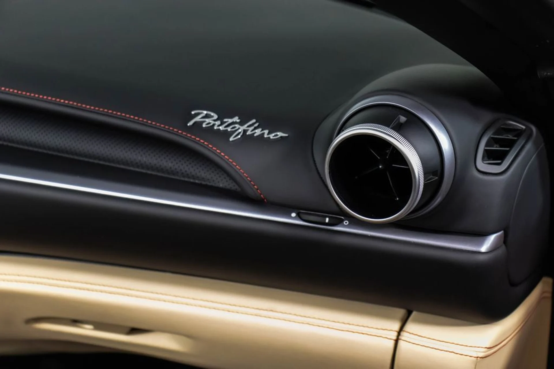 mph051_2418456310_ca35df2a2d22f3fdd4d3f82b9186b4a2x_30c3aebfbc