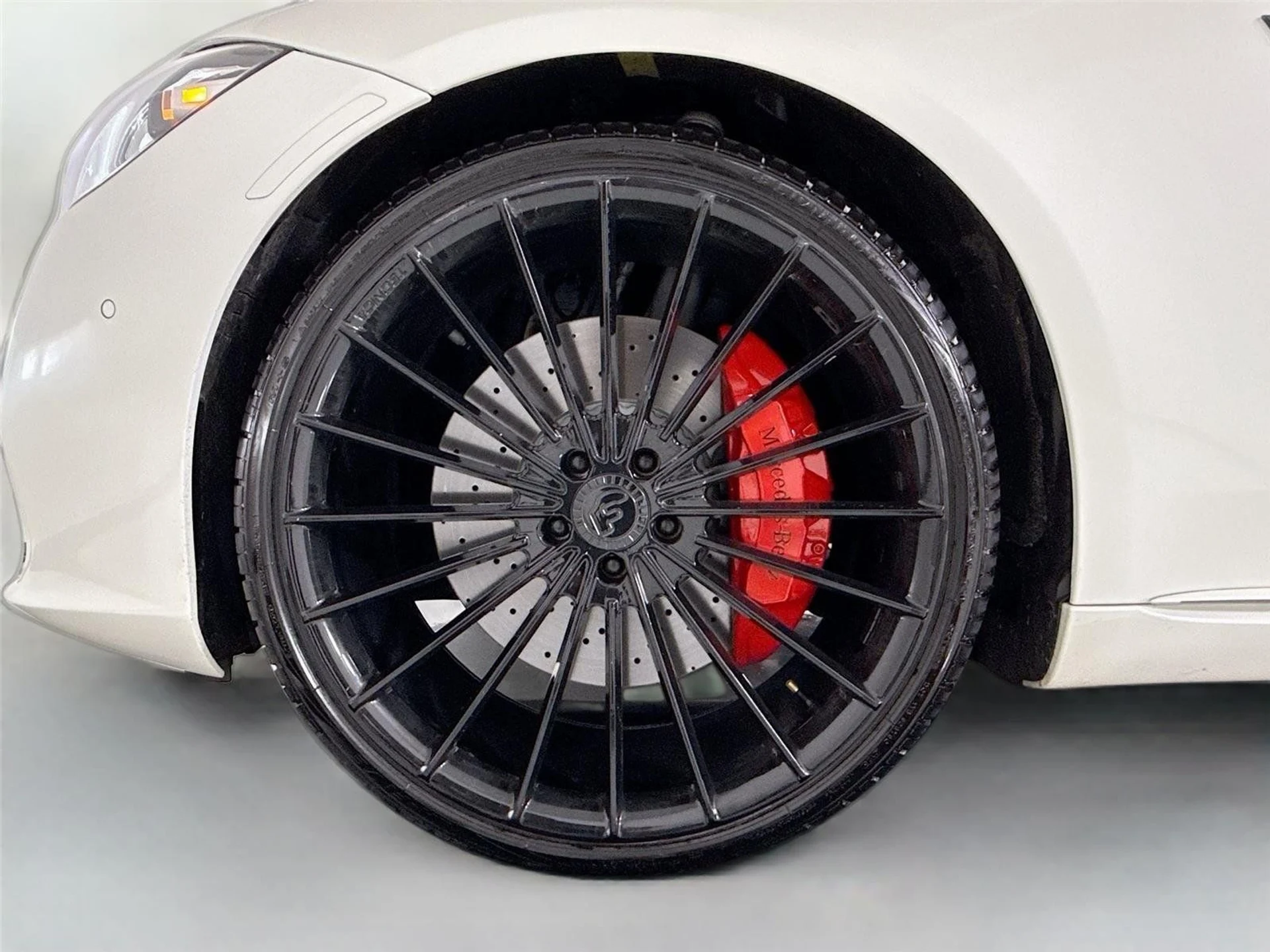 mph051_2431902992_149c2264e17000eef1d90d52d3662920_77ca4185a8