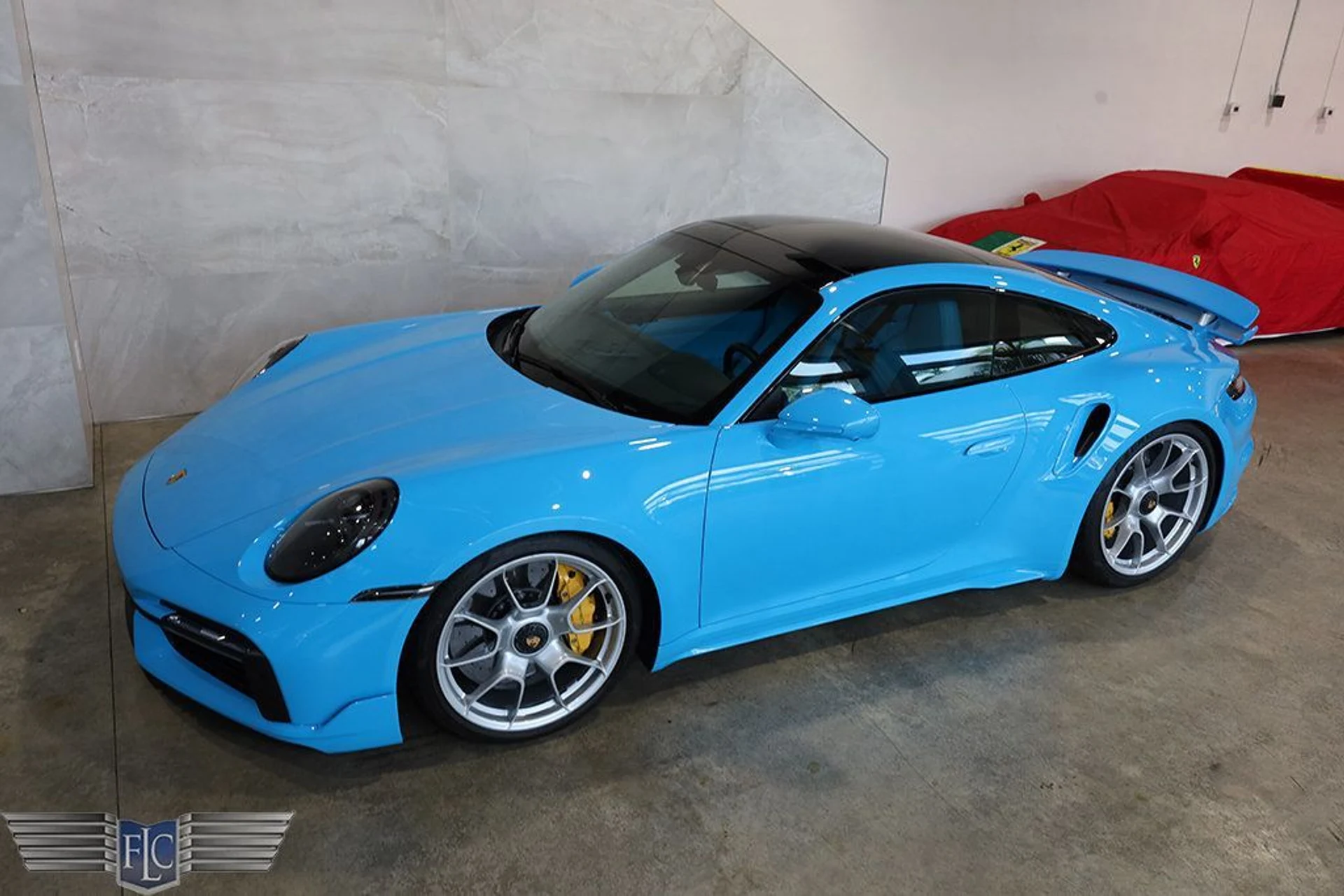 mph051_2440541082_used_2022_porsche_911_turboscoupe_9689_23016612_52_1024_b6ab0e4059