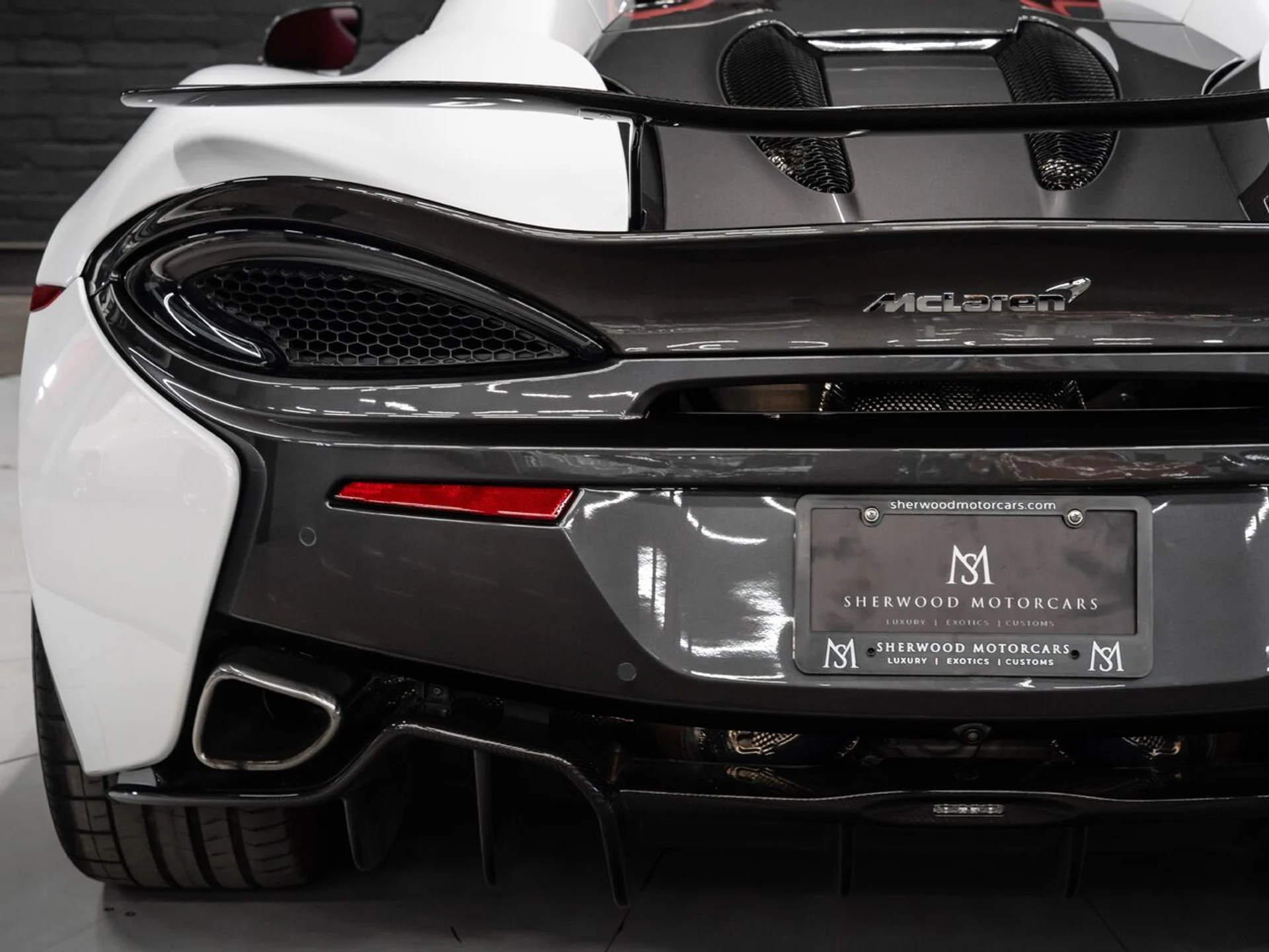 mph051_2450551200_mclaren_570s_2019_e5c4445014