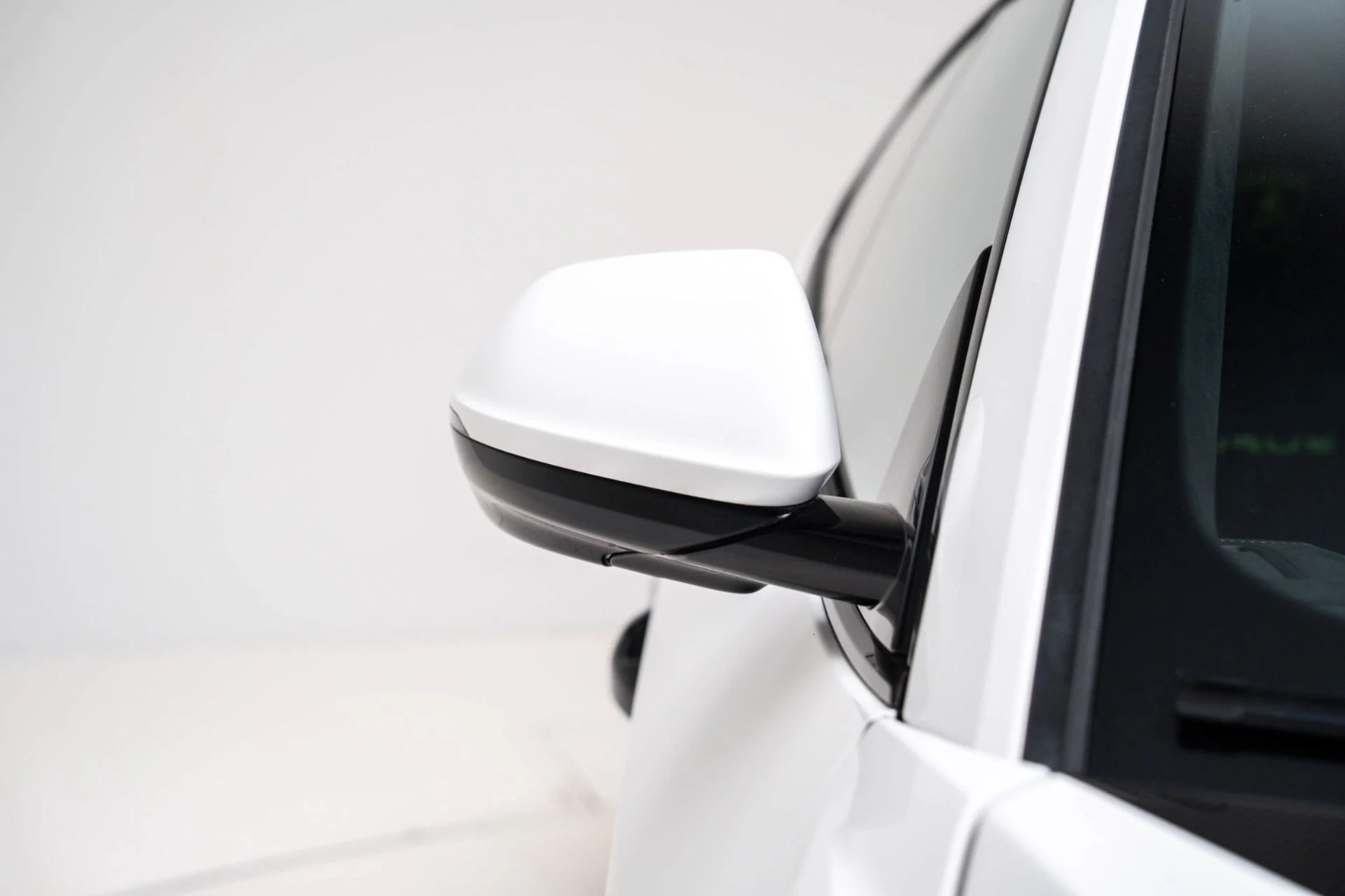 mph051_2455989816_Used_2024_Lamborghini_Urus_Performante_1775674462_6dc0b06a60