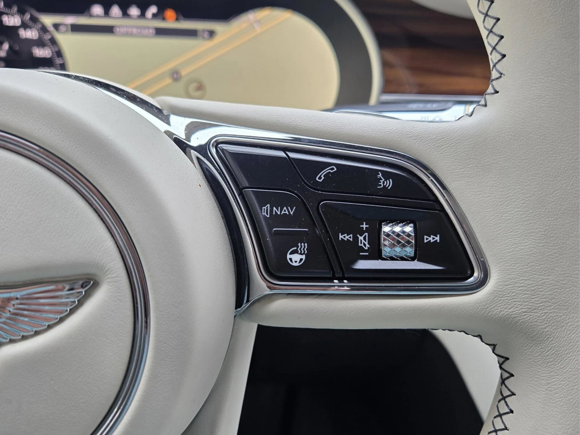 mph051_2461053475_794d2363ff359c7f2ae2d679aedd76dex_1e4678bf48