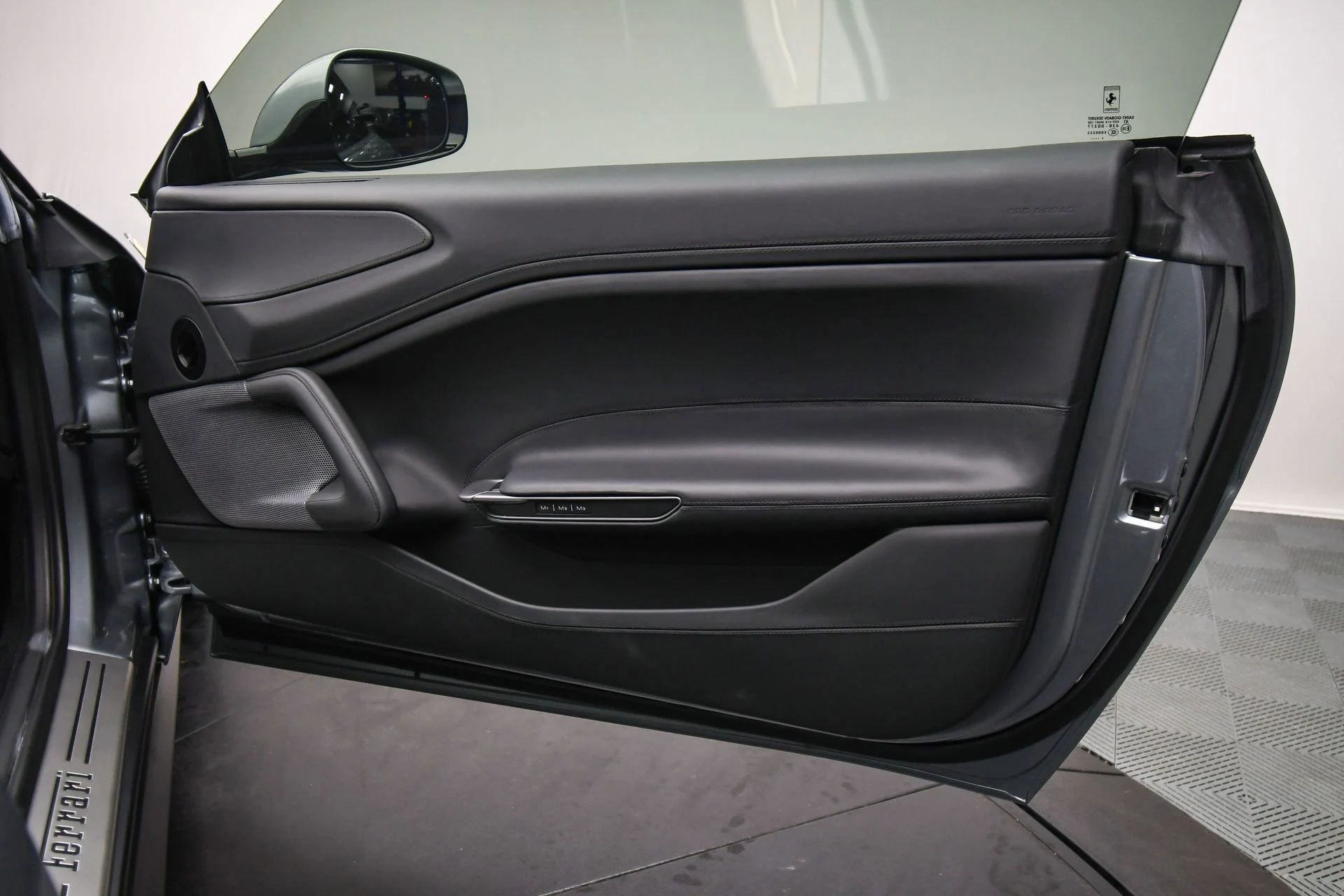 mph051_2469509804_f77114f534324a9f811dc40811c39a82_f876a22cfd