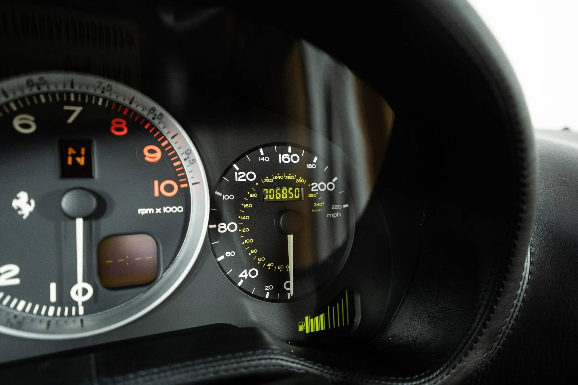 mph051_2481708383_eb0a211cc5014aa98df994ae4e591706_d147201072