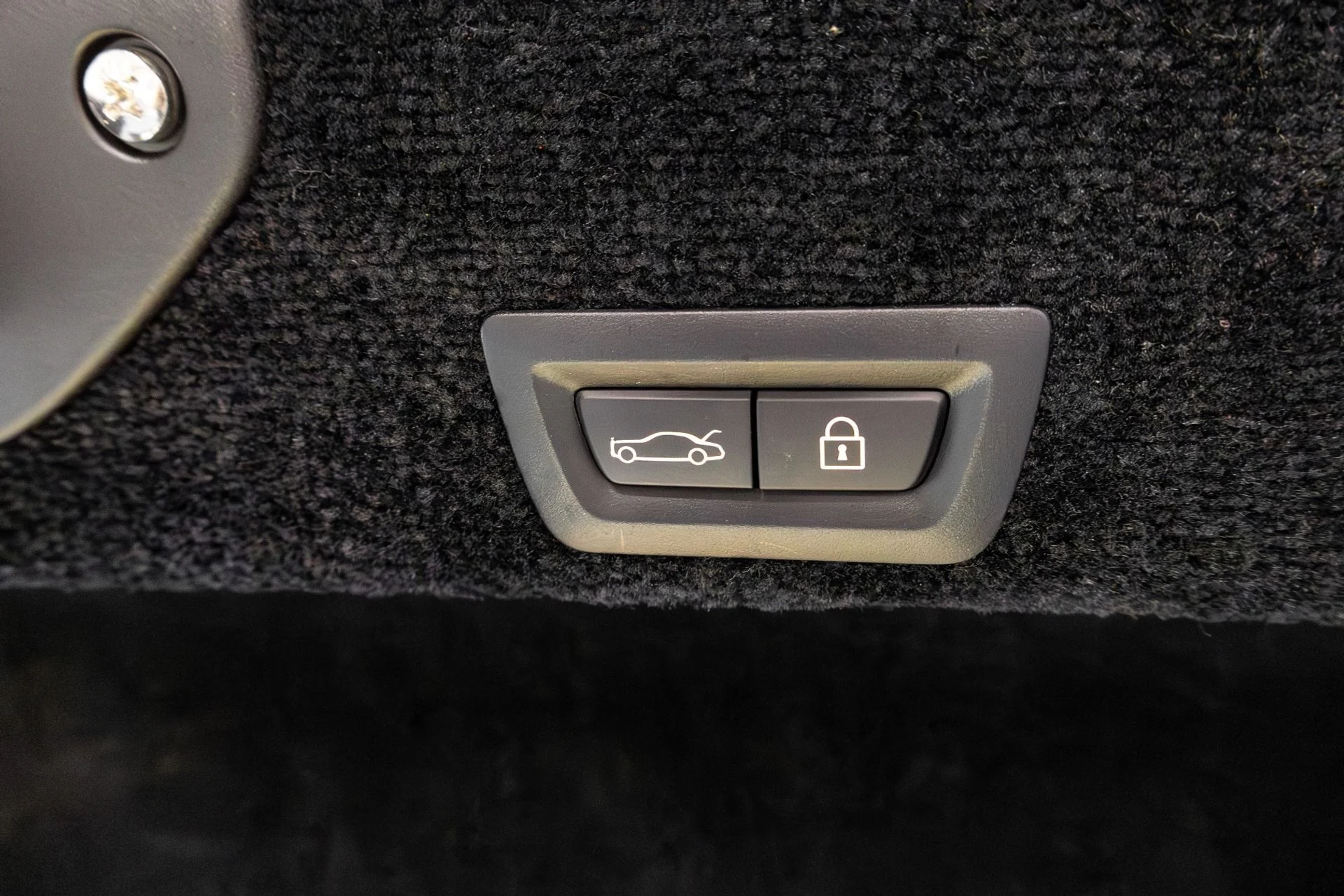 mph051_2481976791_Used_2011_Rolls_Royce_Ghost_1771348774_0ee265658a