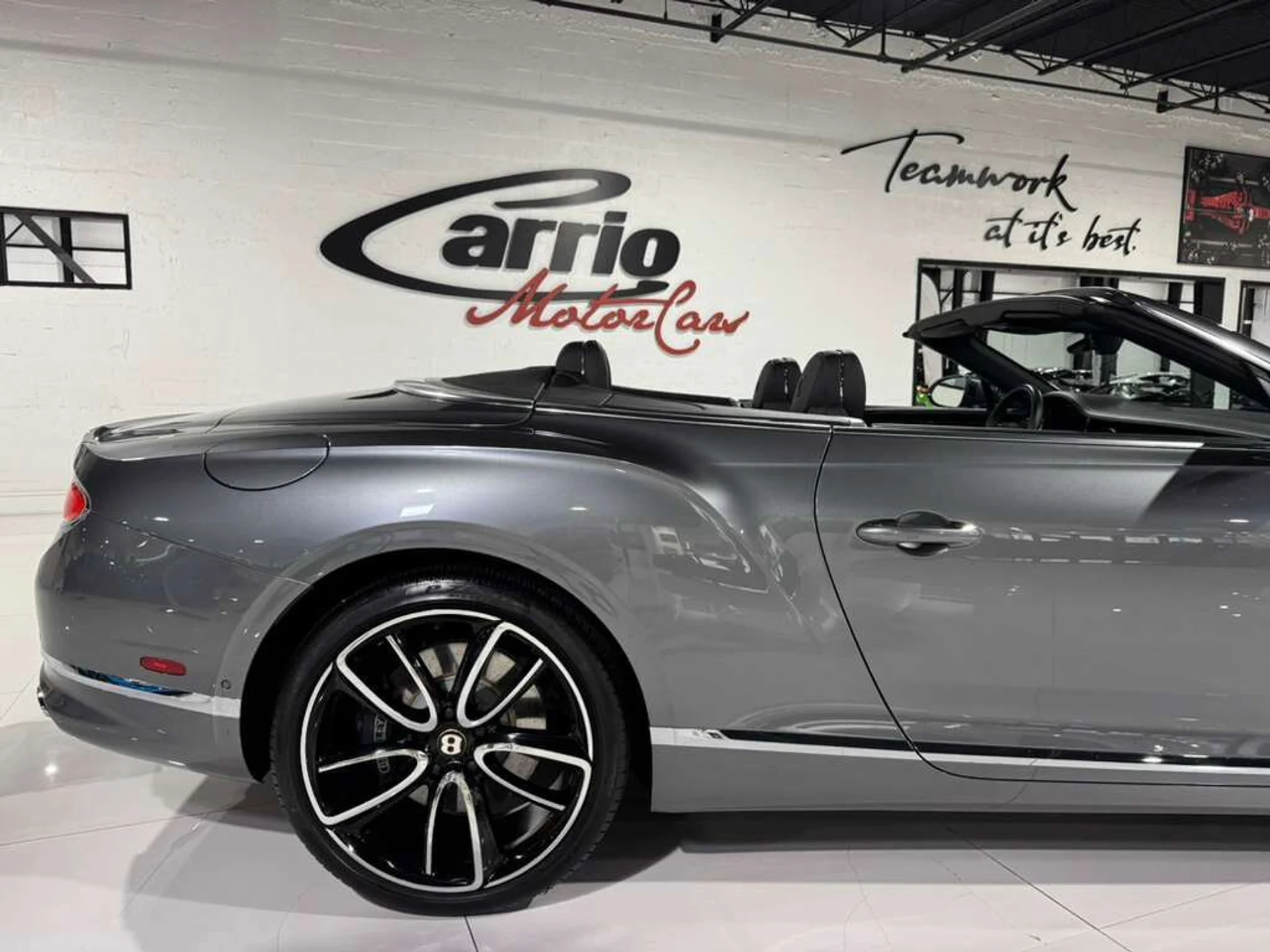 mph051_2485275218_e2eaf7b64143f10a96048d65849df040_58133e32dd