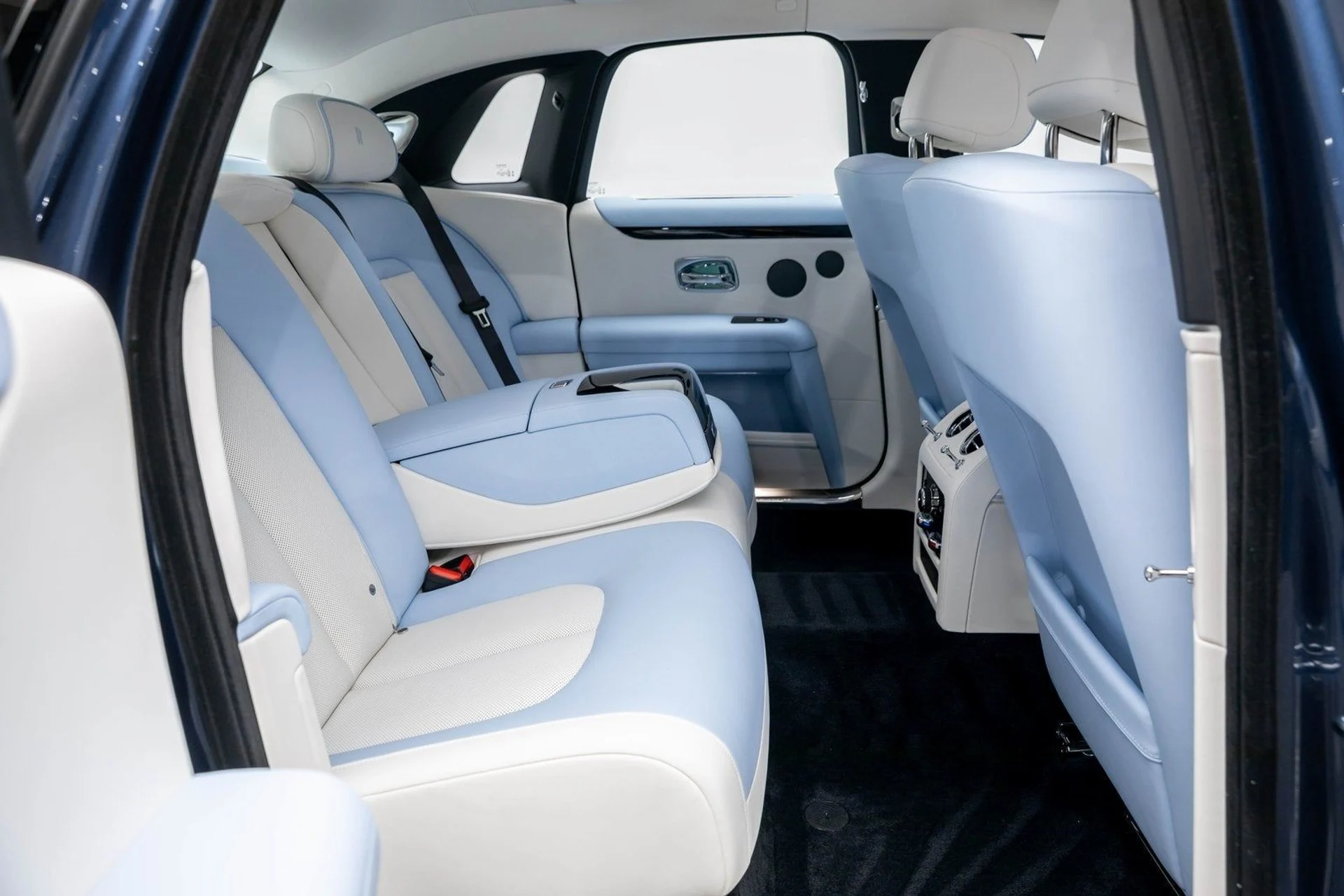 mph051_2487129320_52_28d2fc91c6