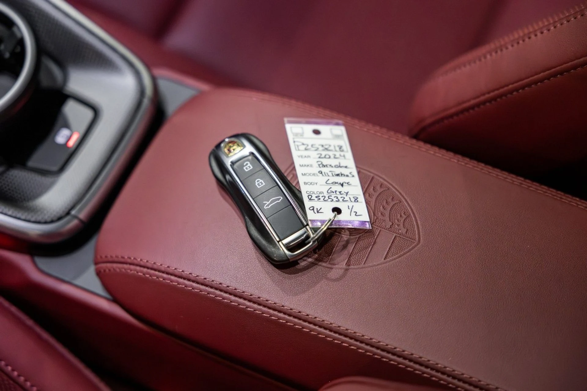 mph051_2492261850_r_A_5b677ee1ac