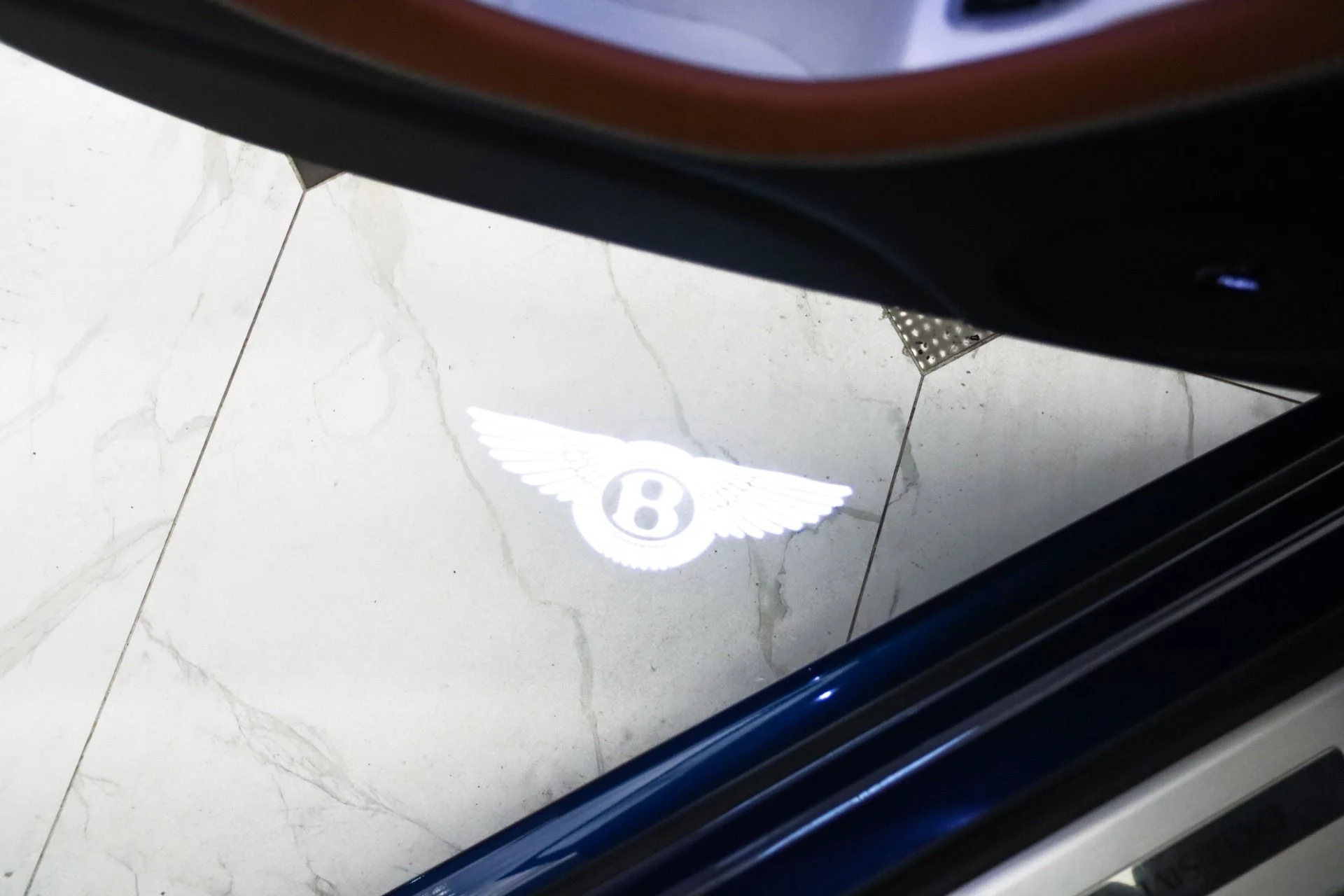 mph051_24931788_Used_2025_Bentley_Bentayga_S_1744810623_736e447f66