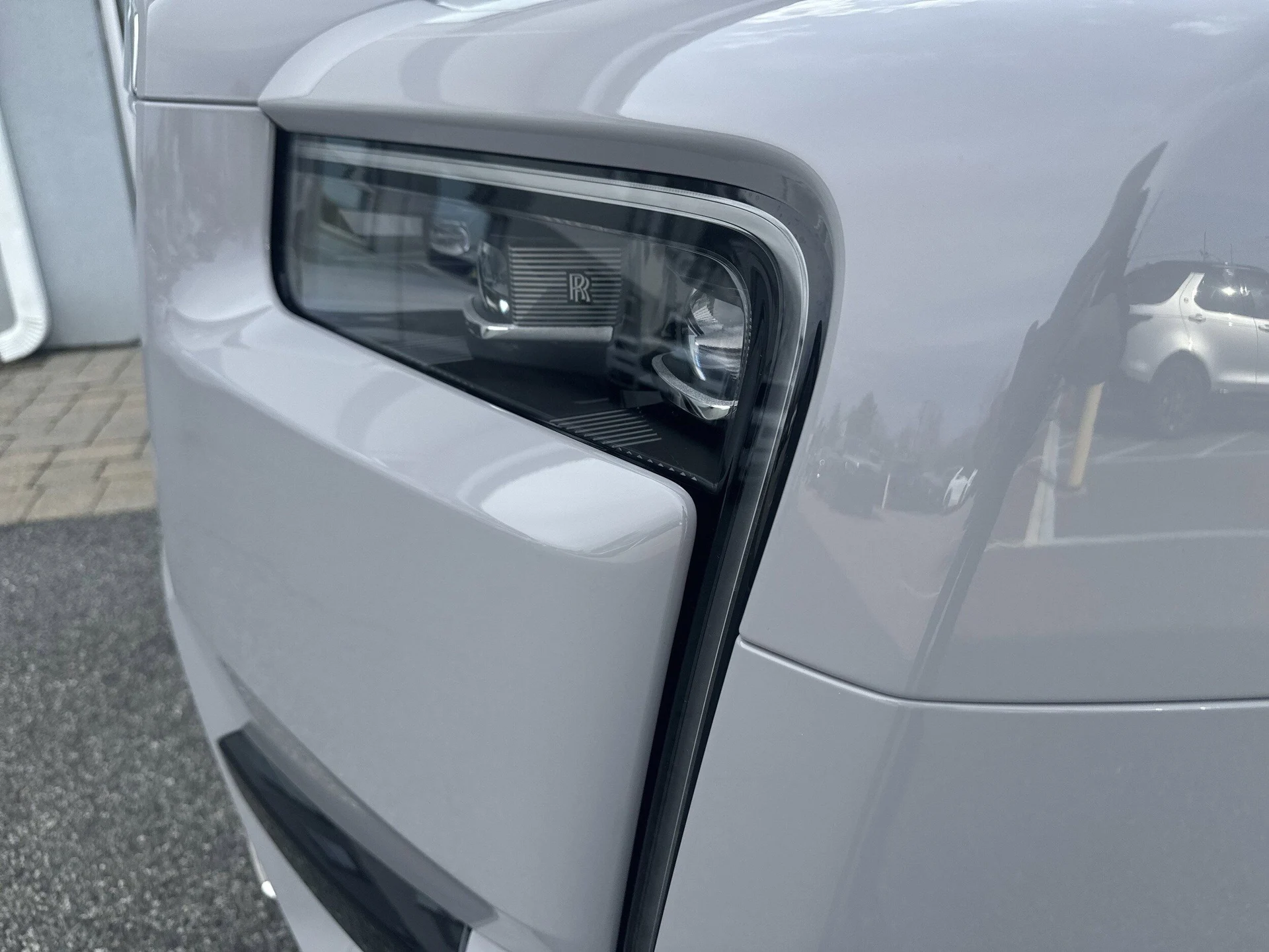 mph051_2499575621_8192b06912833587fd08b19a7fe61467x_84216ca986