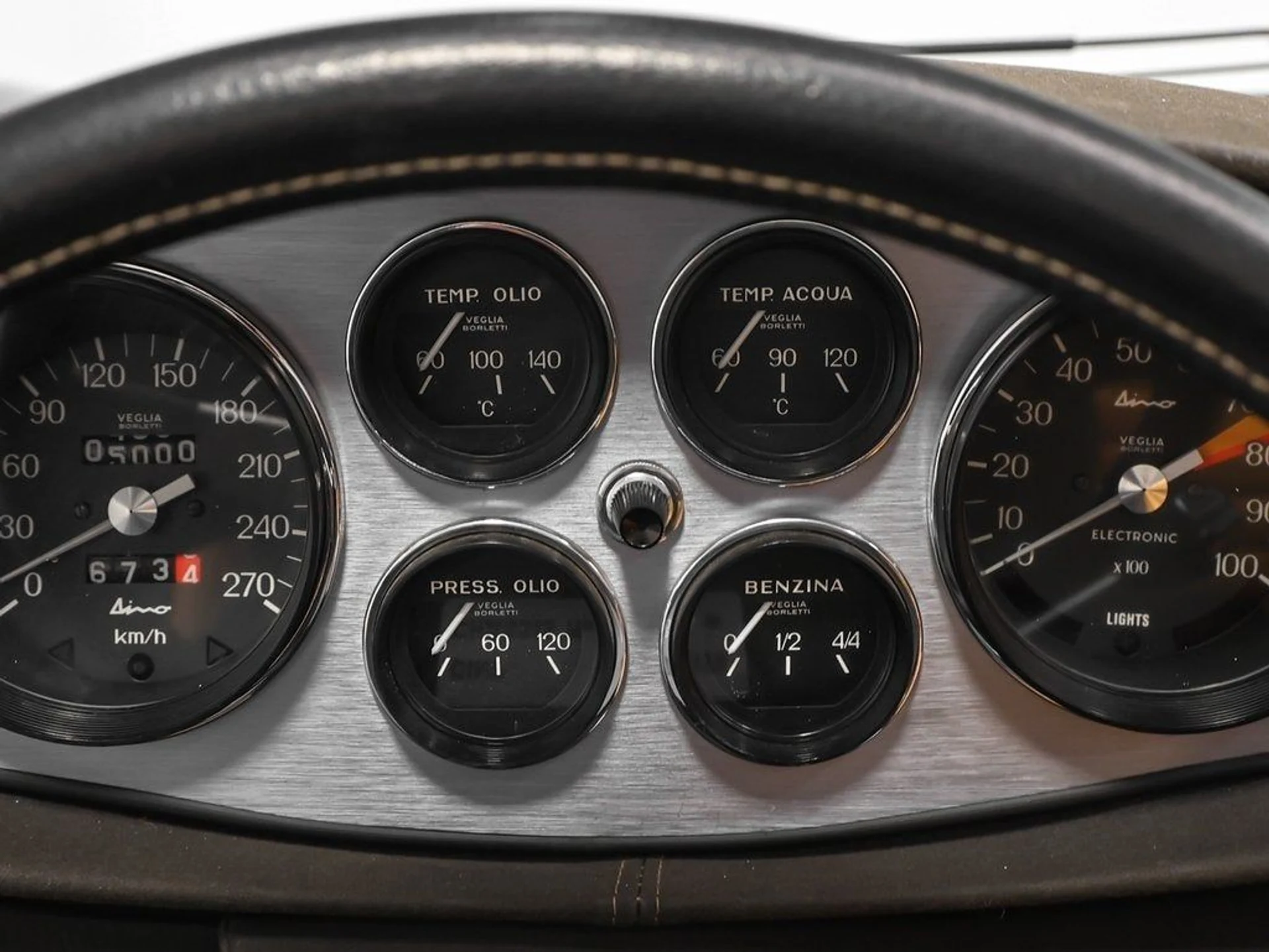 mph051_2511056729_52_4f3671f92c