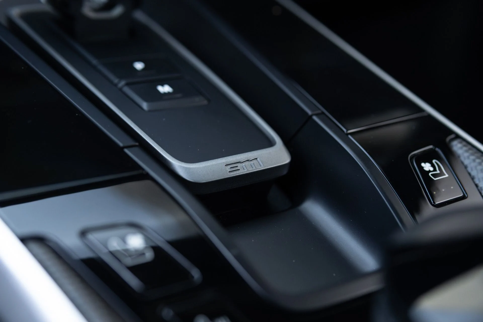 mph051_25189063_Used_2025_Porsche_911_Turbo_S_1770437451_4a6b89166b