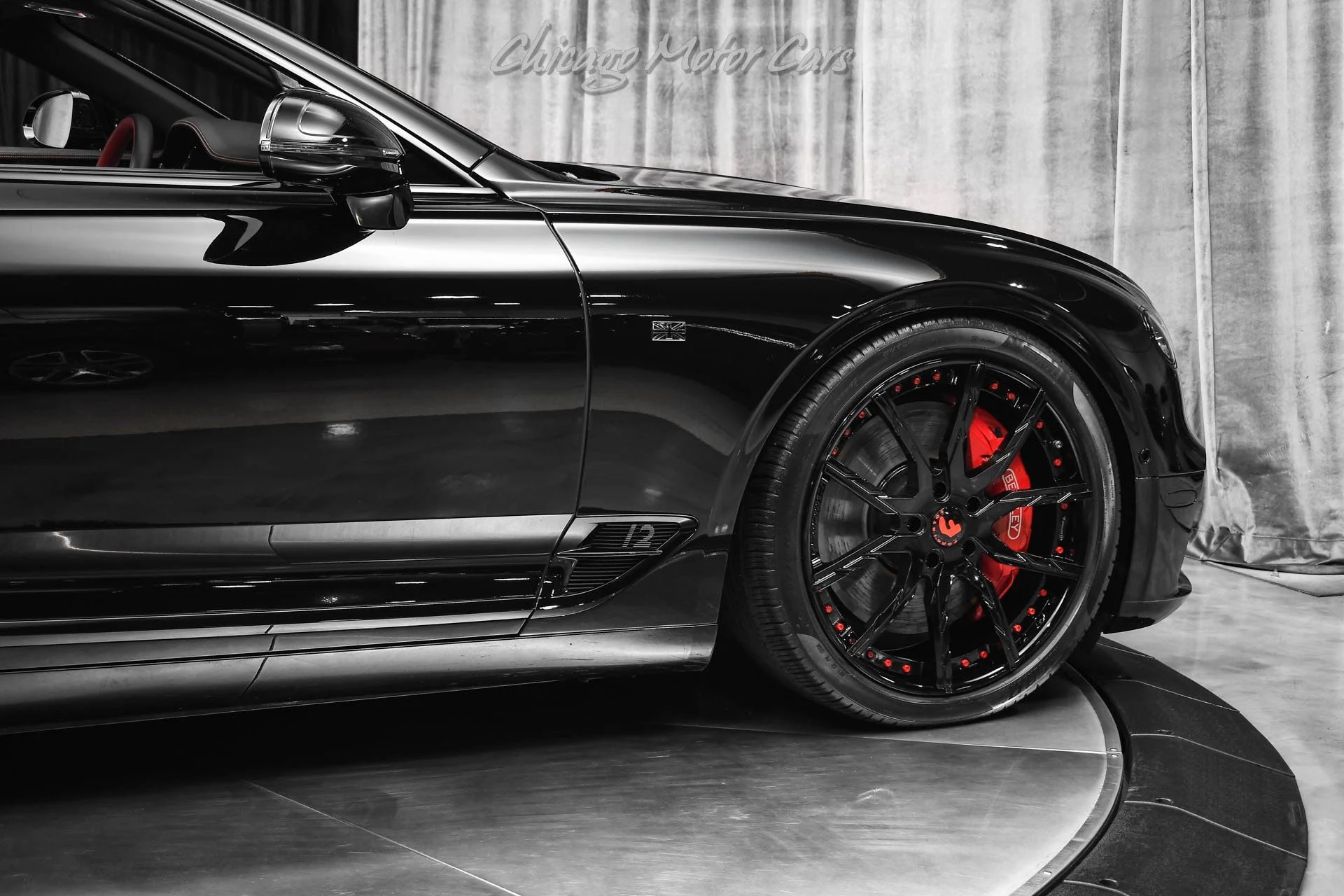 mph051_2521223306_10976_p52_l_247ea06160