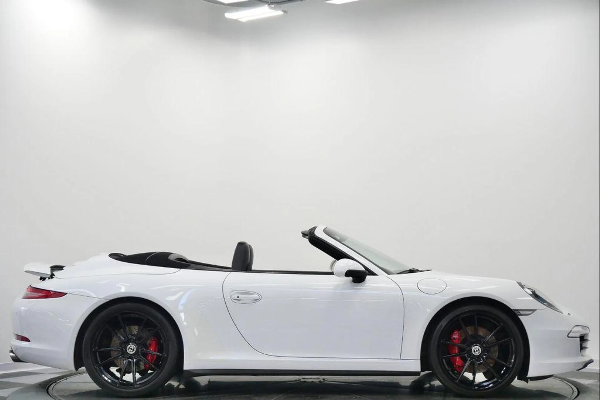 mph051_2532843369_dmw1g_J_Qc7y_GGV_Iv_I0_Uc_GW_4f2_M_5f5647e233