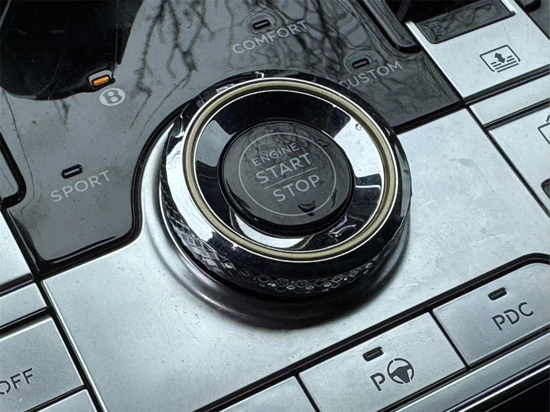 mph051_2539434627_85977c63f14f64cb38bb8fbff86e6332_735fb84996