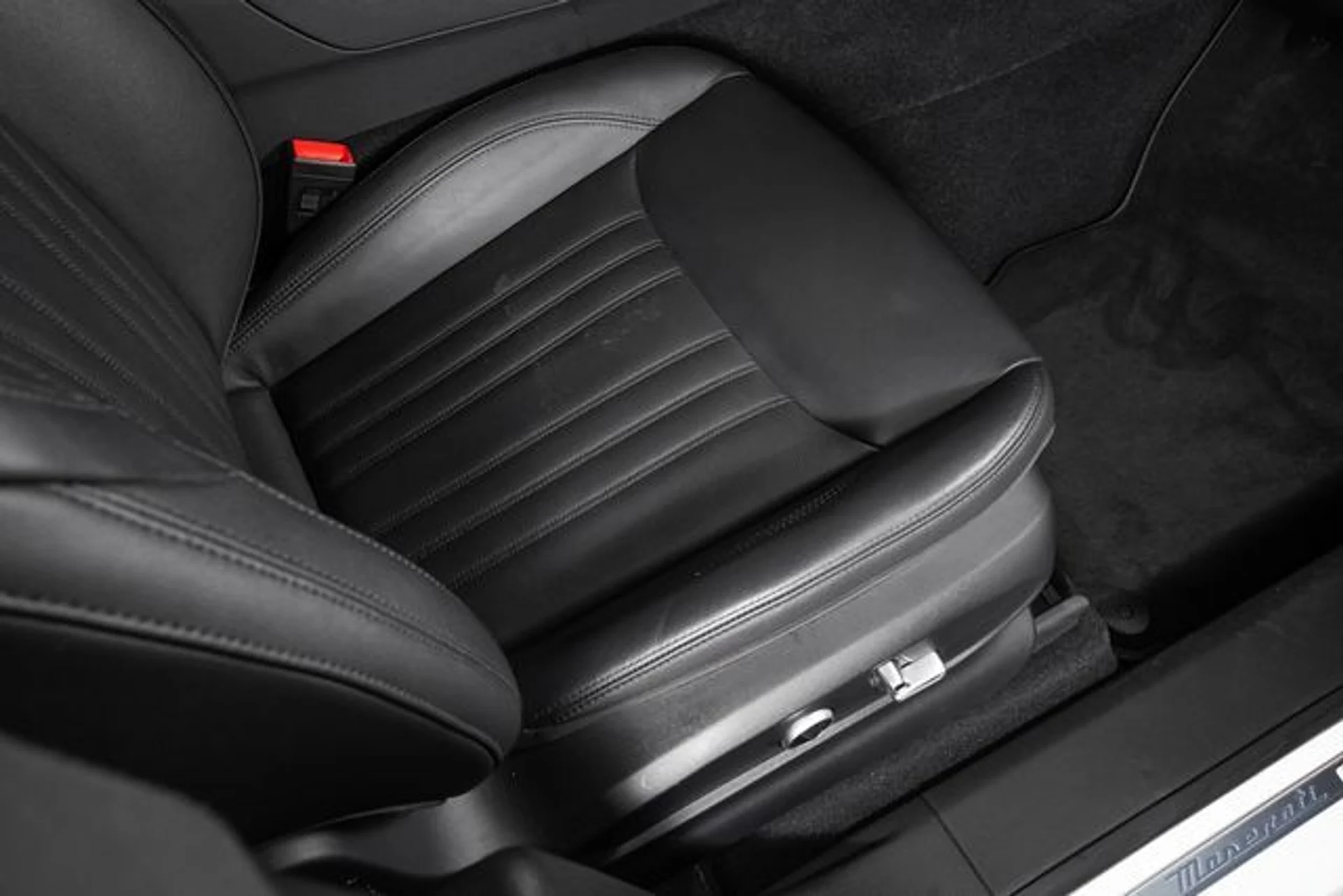 mph051_2542712997_77d4757eb0448221892f084404c51f59x_c06789d945