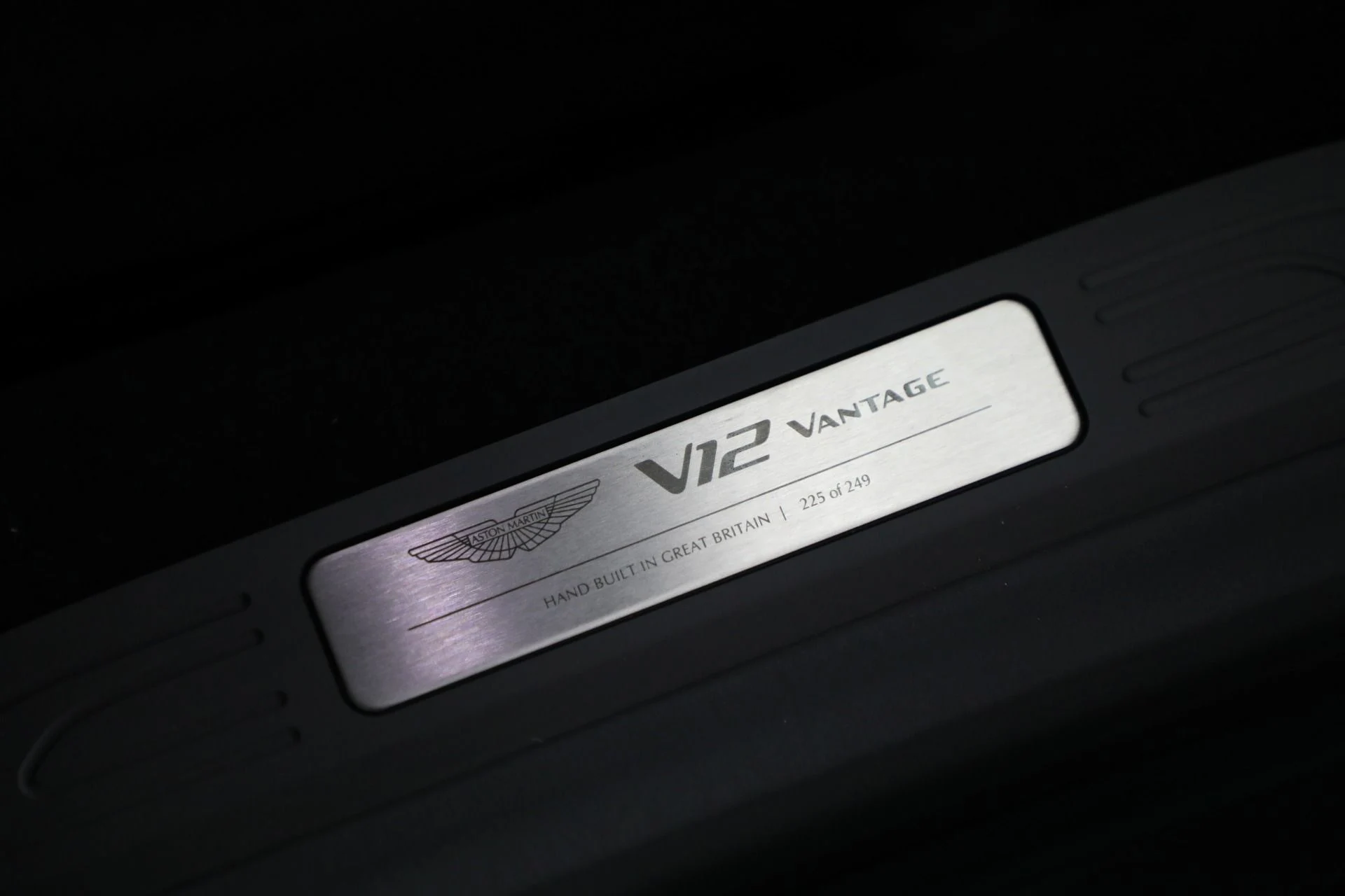 mph051_2548686377_Used_2023_Aston_Martin_Vantage_V12_1938f7963d