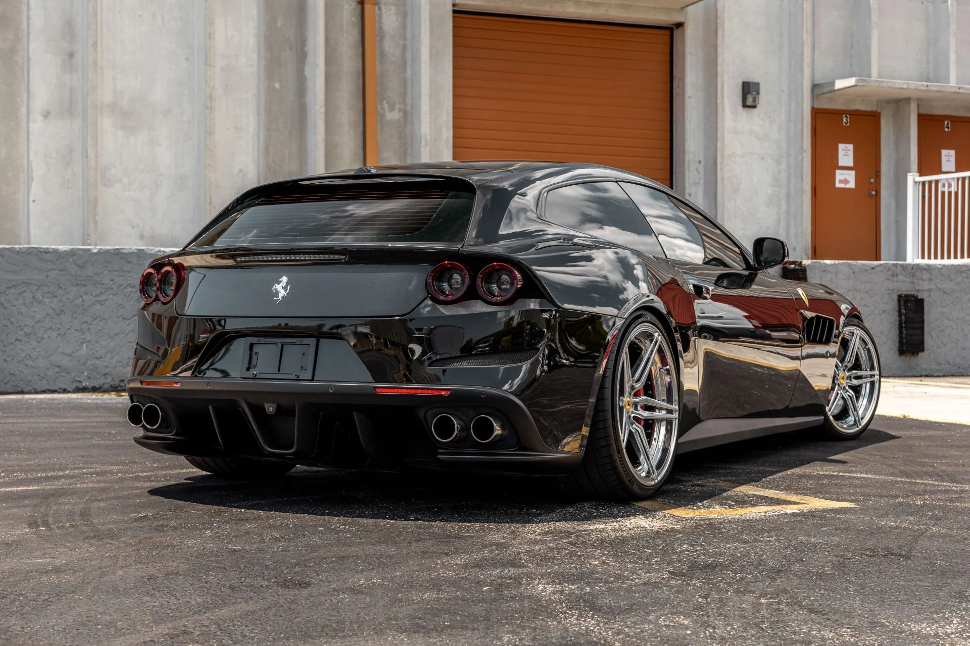 mph051_2550718124_Used_2018_Ferrari_GTC_4_Lusso_T_with_Novitec_Springs_DME_Tune_Velos_Wheels_IPE_Exhaust_Passenger_Disp_1654867168_7b2af1faca