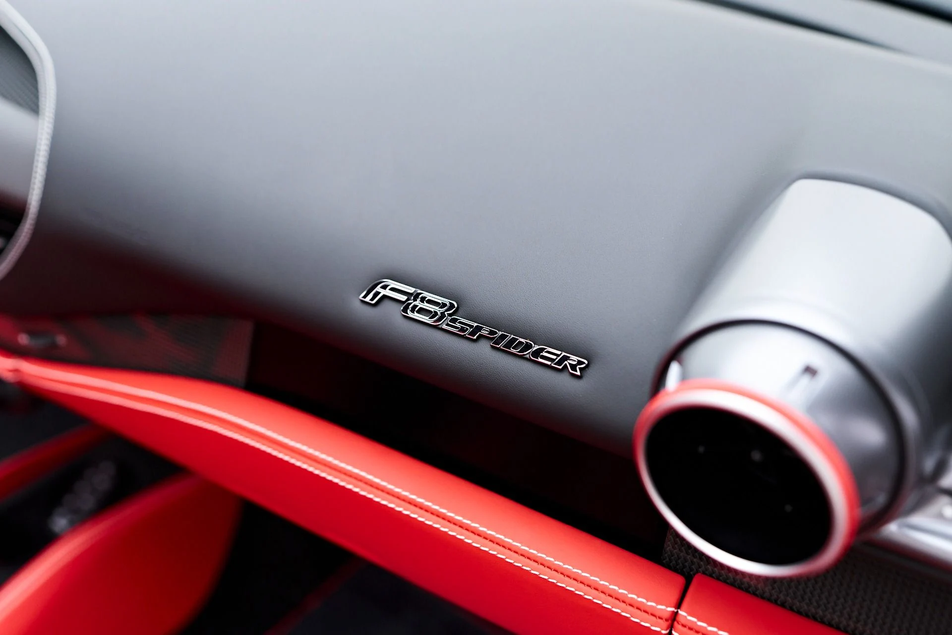 mph051_2558290068_Used_2023_Ferrari_F8_Spider_Base_1753926765_1c7ae49d17