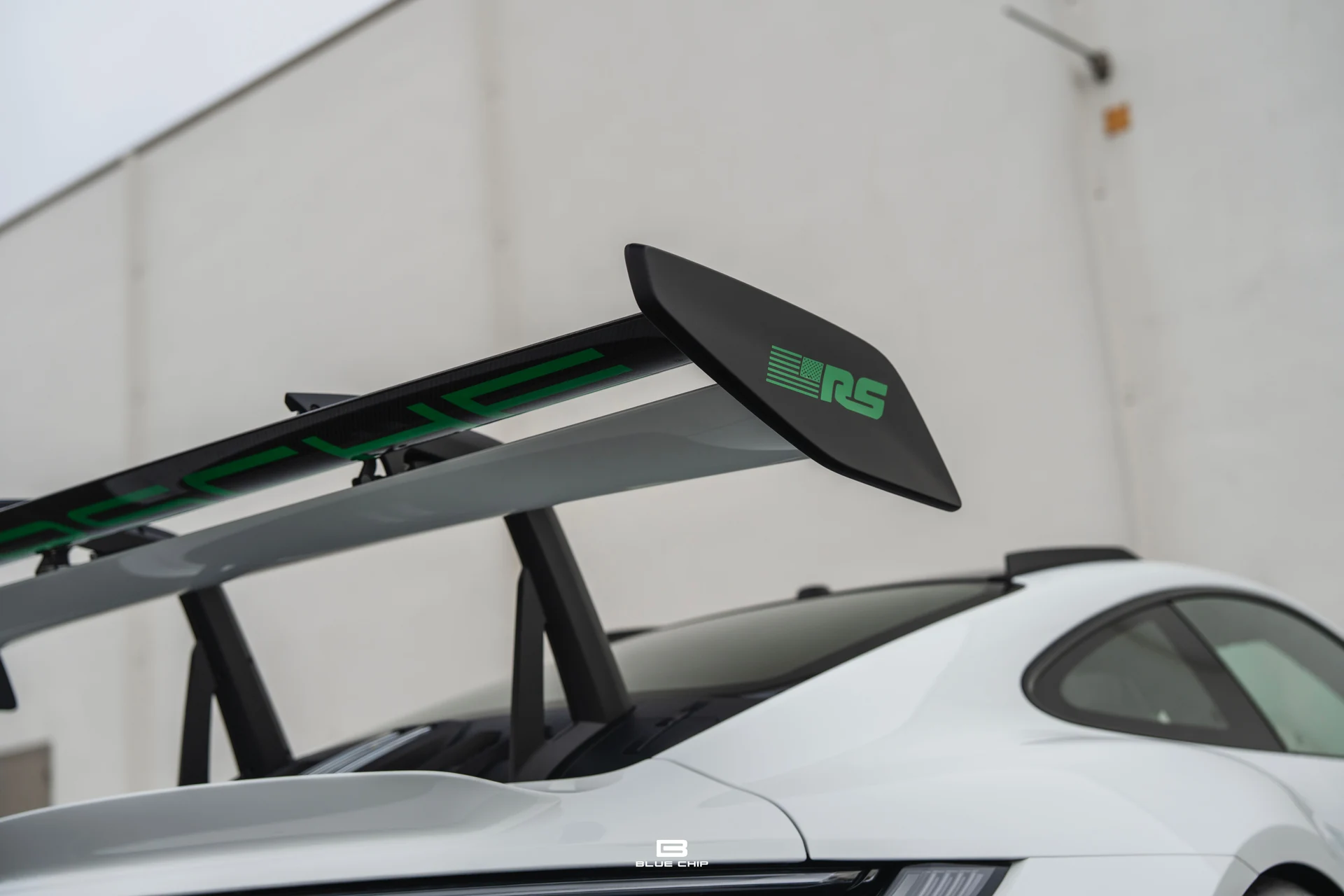 mph051_2560441121_695836fe8aede16efb7c3135_A7401057_27068923a0