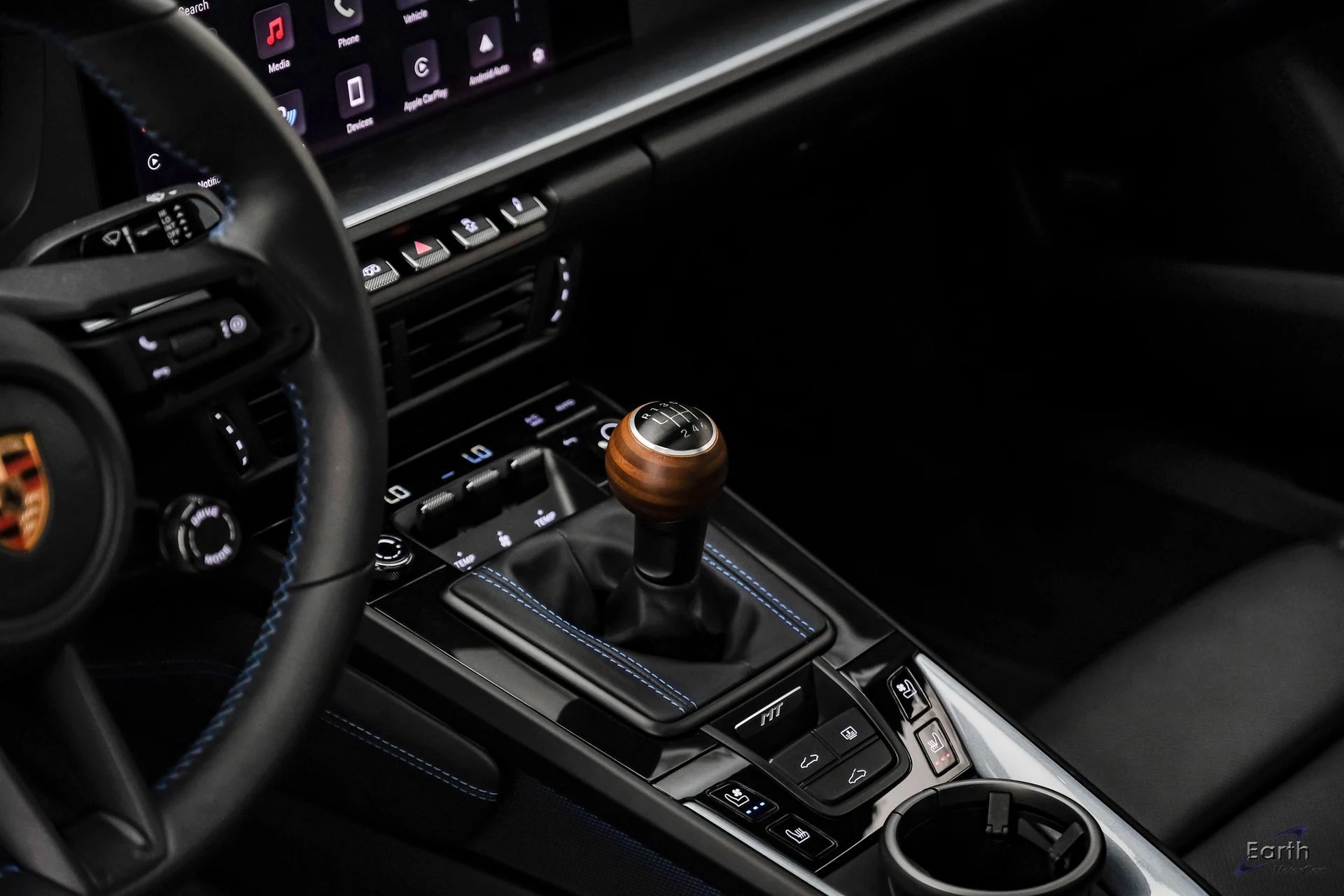 mph051_2563289374_3c0cff0fcd0b846937477826af3830dbx_7f476ff8d7