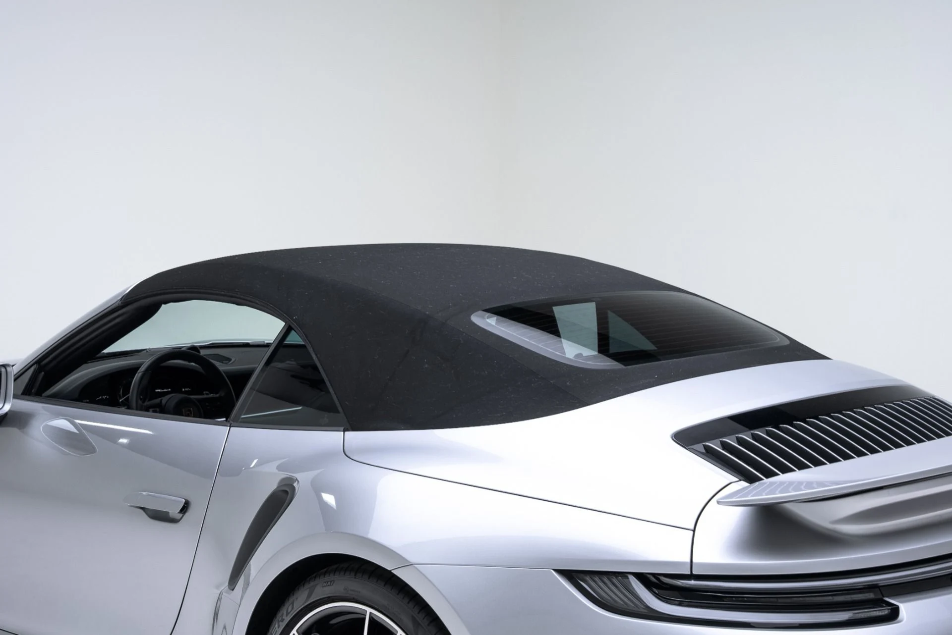 mph051_2570564641_Used_2025_Porsche_911_Turbo_S_1772494050_121c8bb419