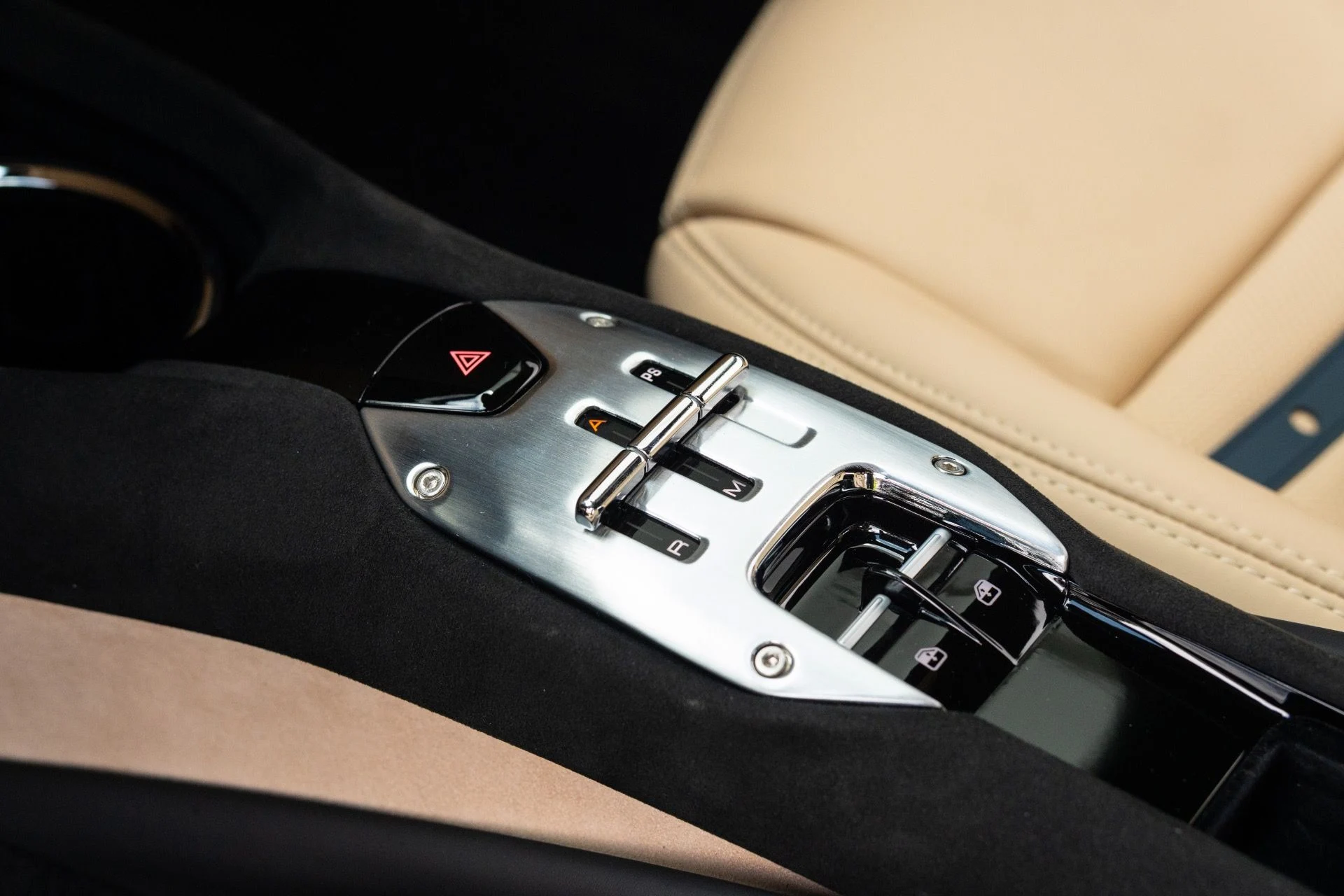mph051_2576457731_Used_2023_Ferrari_296_GTB_1780421553_523aef1222