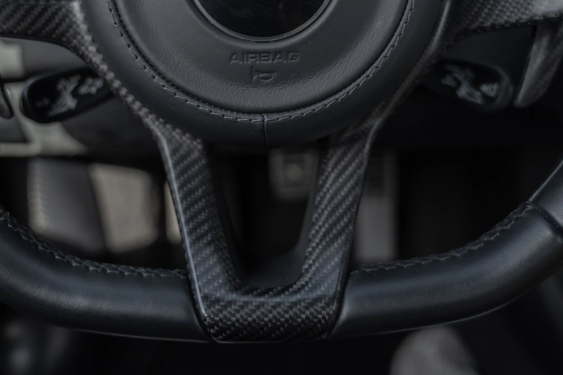 mph051_2591236165_Used_2019_Mc_Laren_600_LT_1760376116_1569250f65