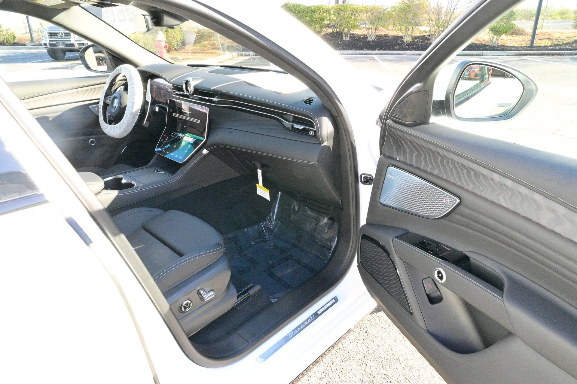 mph051_2610691412_172dbf6c5f1b4843aeab3546e5182fb2_64e71d13bc