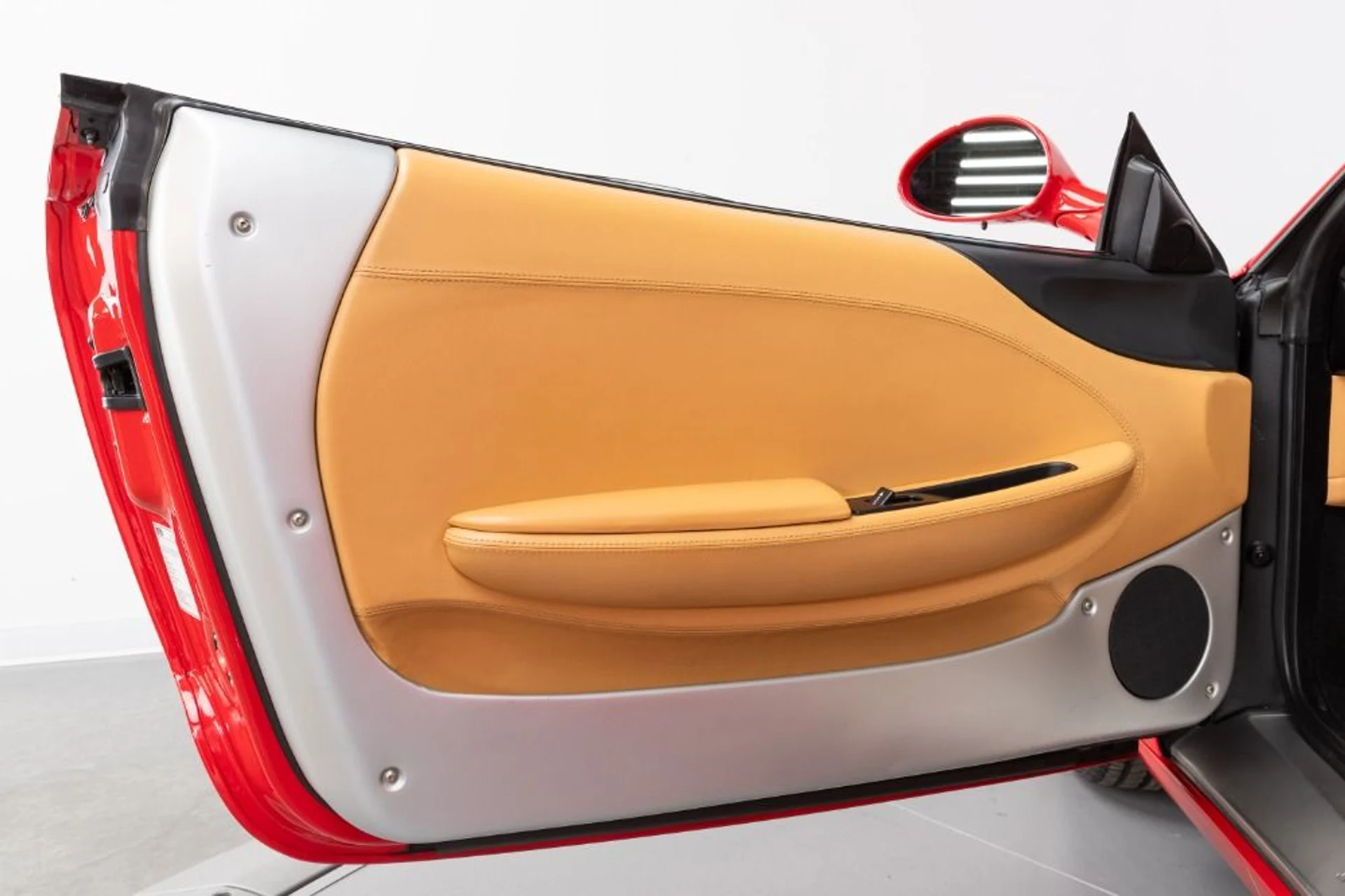 mph051_2615293427_Used_2003_Ferrari_360_Spider_df54a5a950