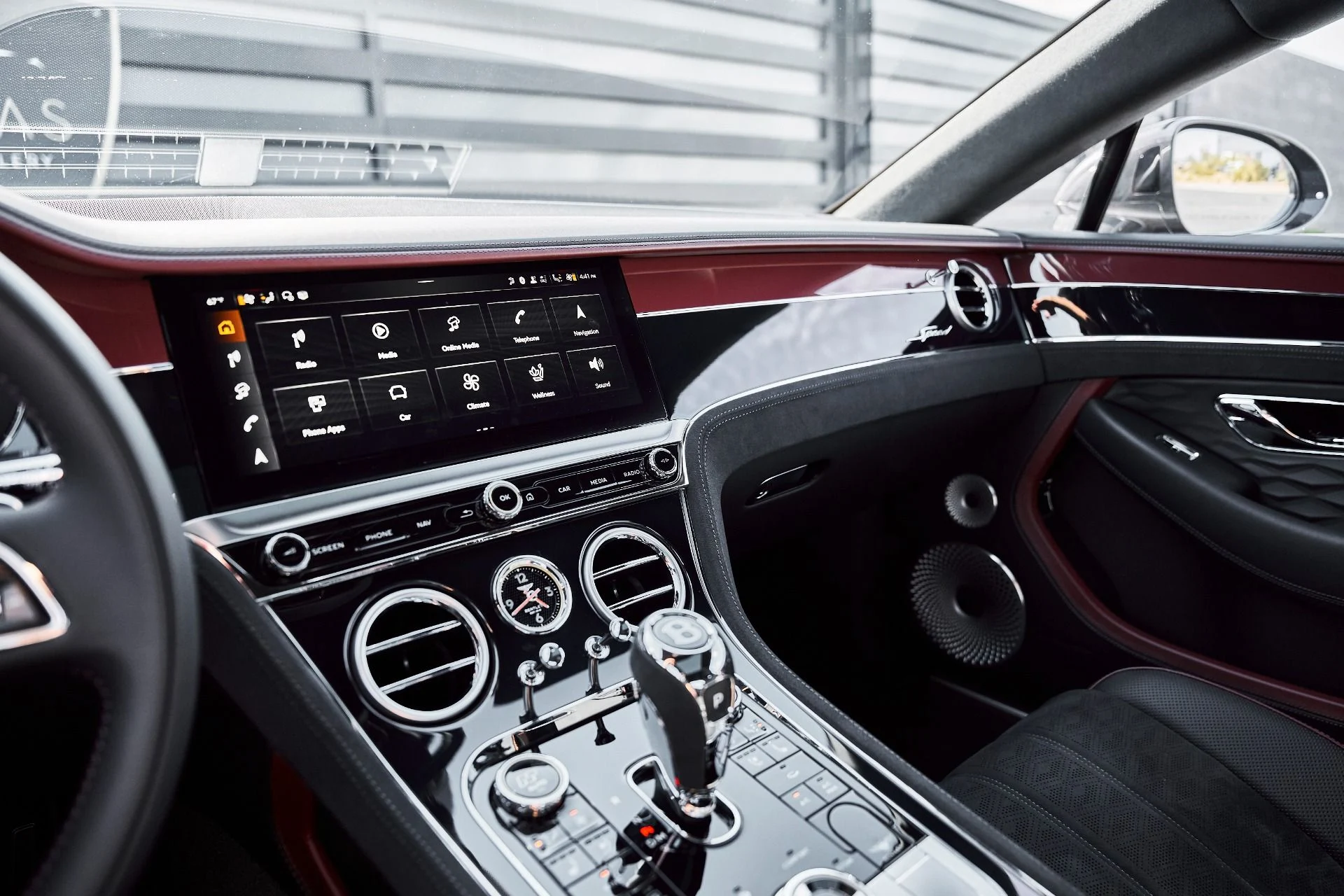 mph051_2636363789_Used_2025_Bentley_Continental_GT_Speed_1779498502_d76da1b5a0
