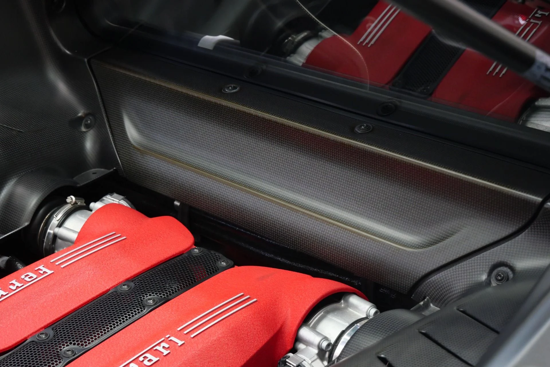 mph051_2636976504_Used_2018_Ferrari_488_GTB_1755116927_ba27d7a370