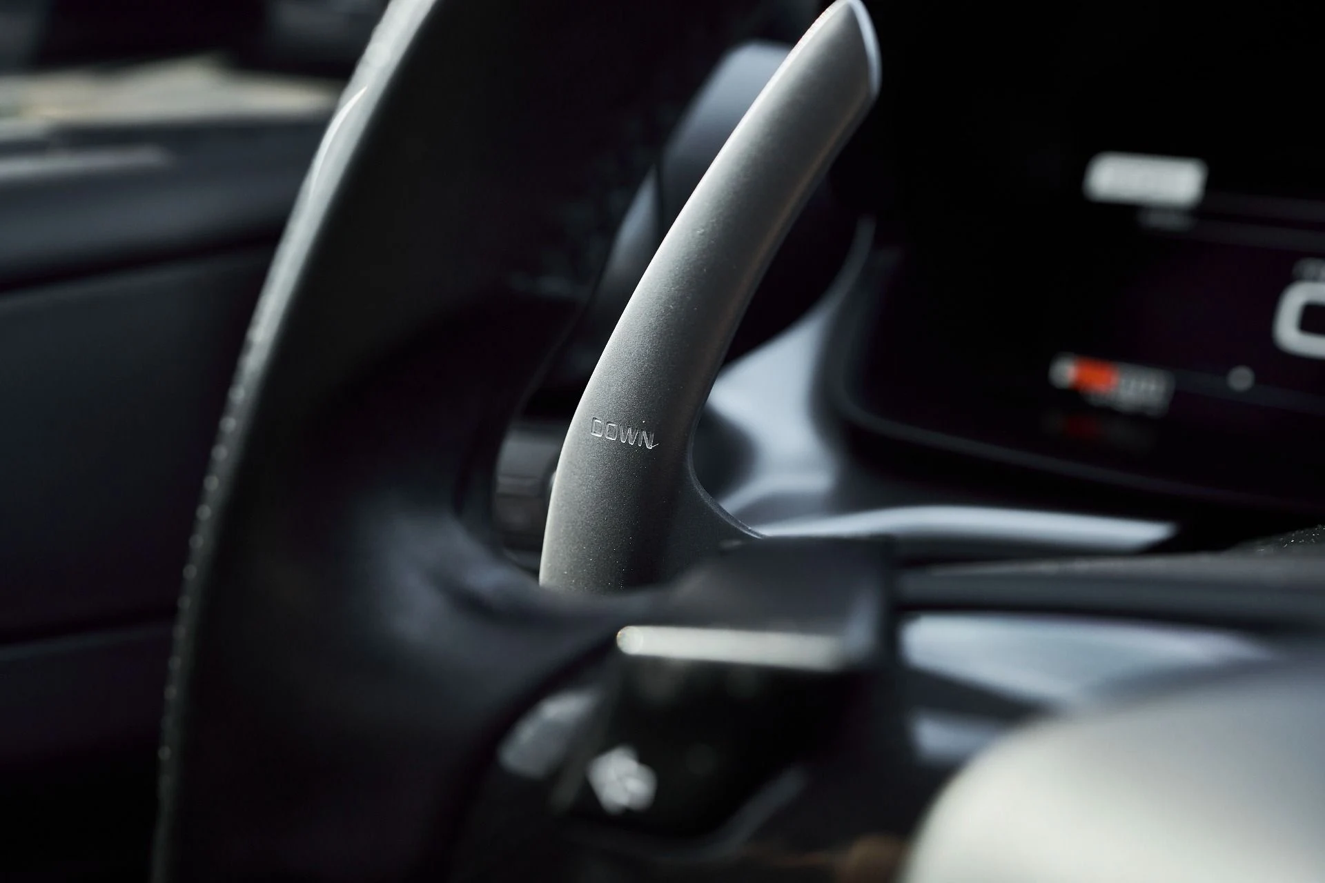 mph051_2638513400_Used_2018_Ferrari_GTC_4_Lusso_V12_1764210209_a86782978d