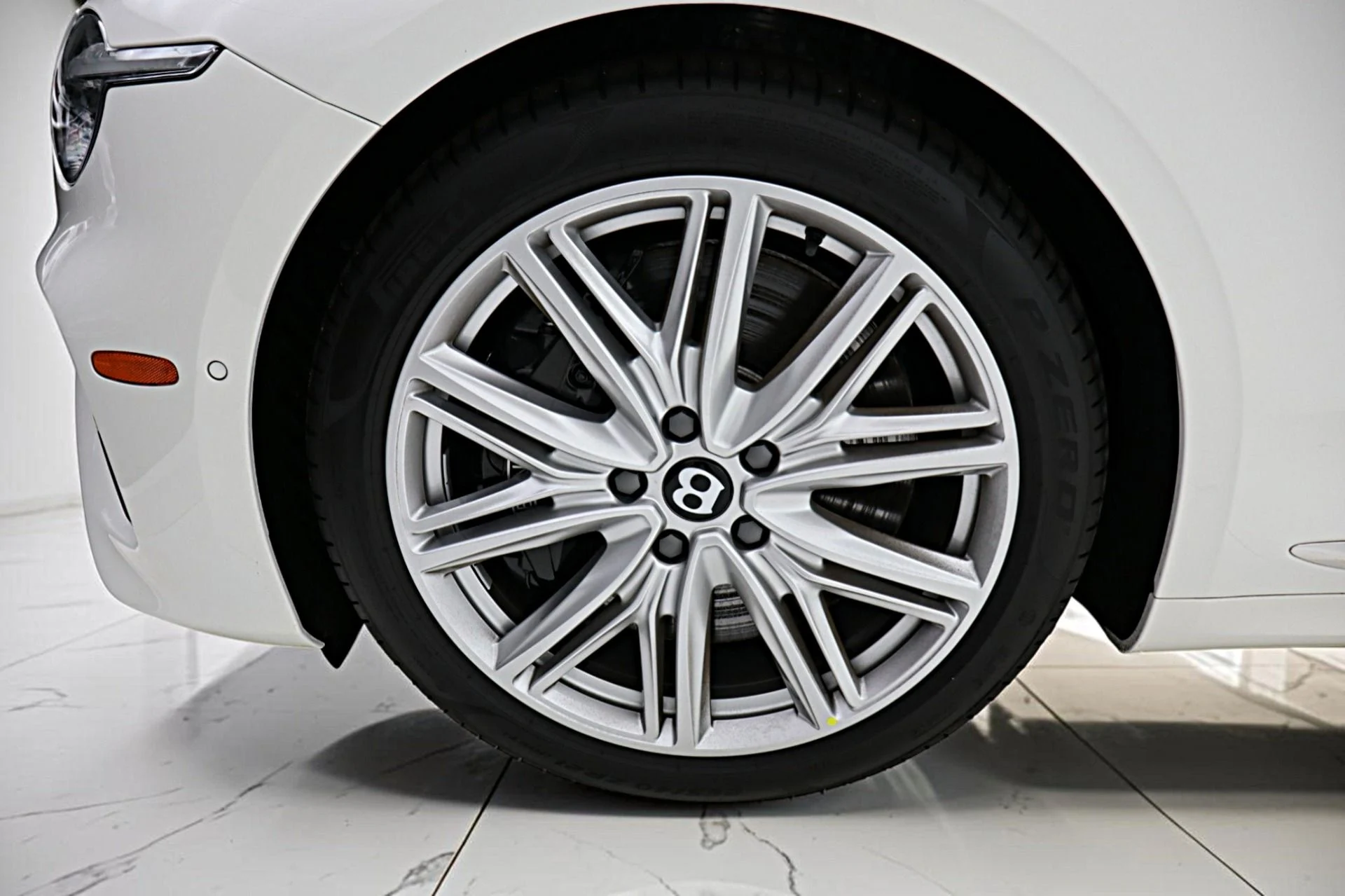 mph051_2655465077_New_2026_Bentley_Continental_GTC_76d07c4bf2