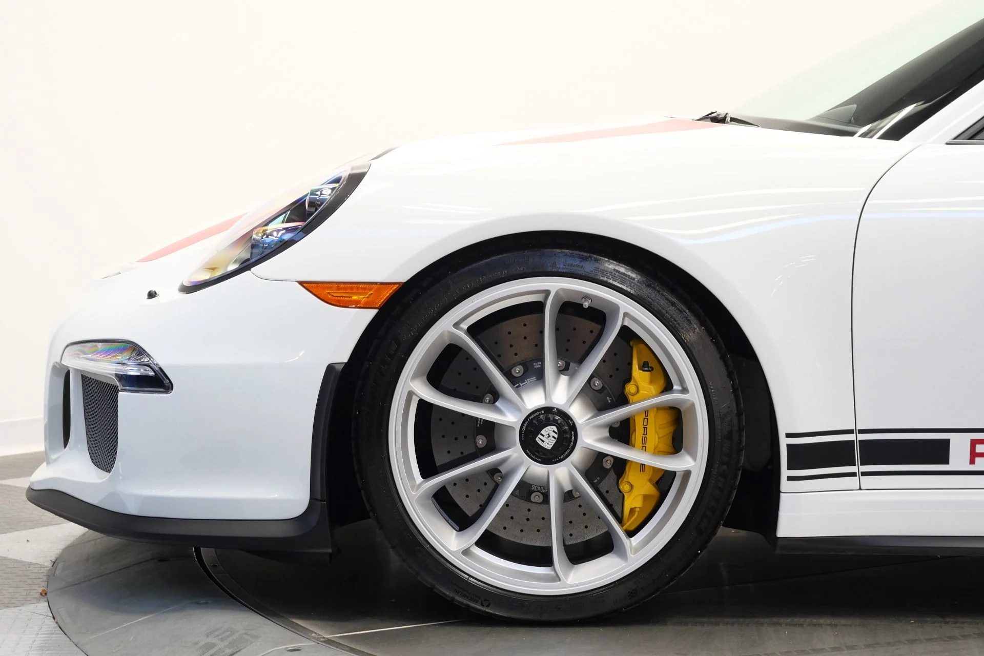 mph051_2657519113_Used_2016_Porsche_911_R_112_of_only_991_Built_6_Speed_Manual_Transmission_1772825611_0314c32575