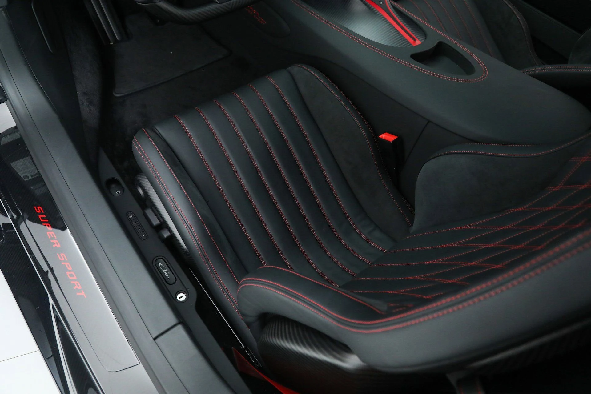 mph051_2661982442_773bafa10c9231b51274d8f156257364_8e39aaa4c1