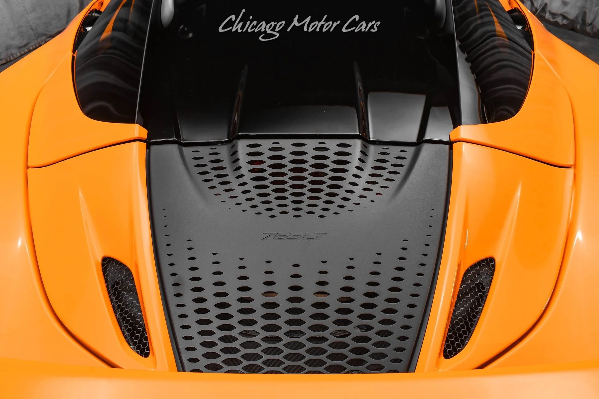 mph051_2663557352_9361_p52_l_3cd1089b56