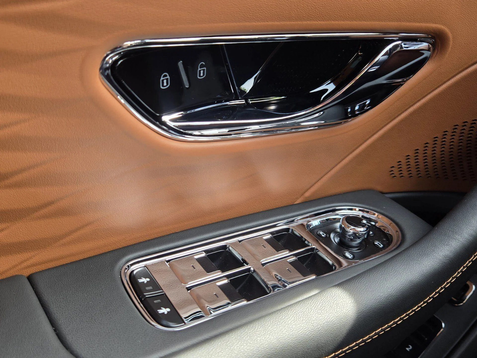 mph051_2678177402_cfb1dbe019bf02f80616256879535e54x_56fc0dd9fd