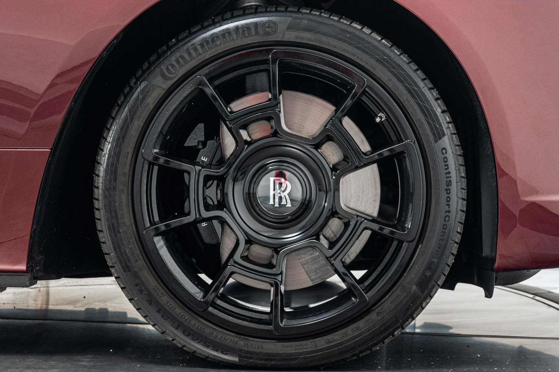 mph051_2678564526_Used_2019_Rolls_Royce_Dawn_Black_Badge_1773693933_876383f296